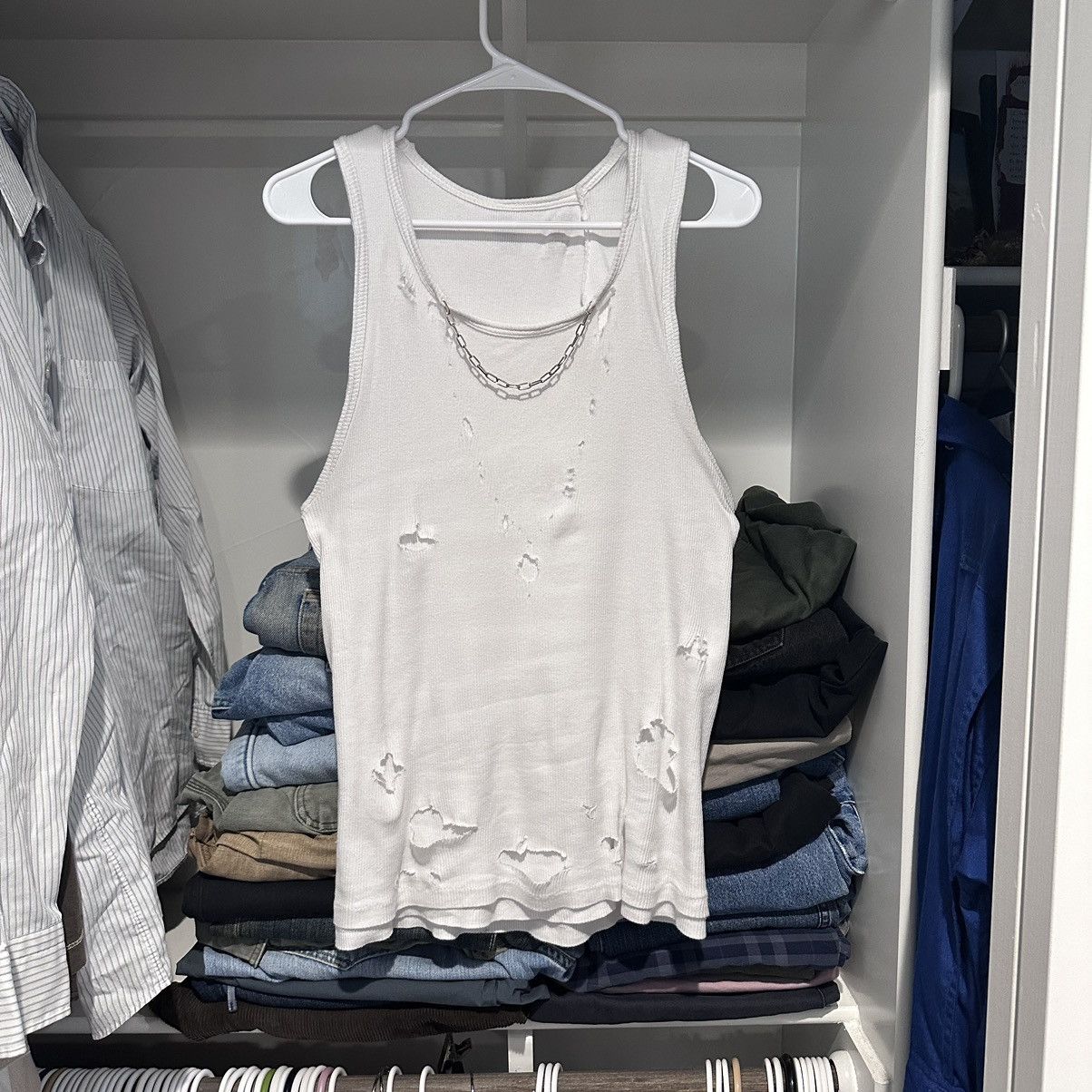 Other Distressed Chain Tank-Top Size US L / EU 52-54 / 3 - 1 Thumbnail