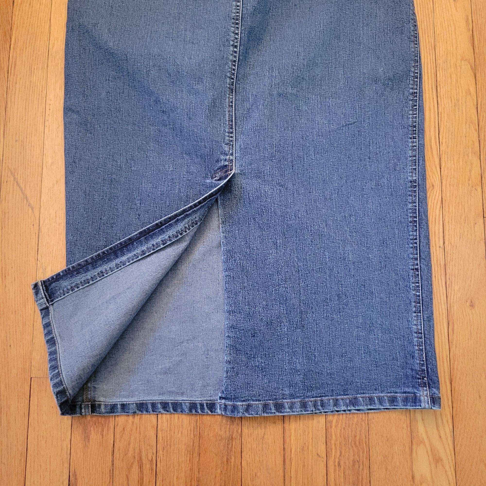 Duck Head Duck Head 14 Denim Blue Jean Skirt Back Slit Modest Church H Size 36" / US 14 / IT 50 - 5 Thumbnail