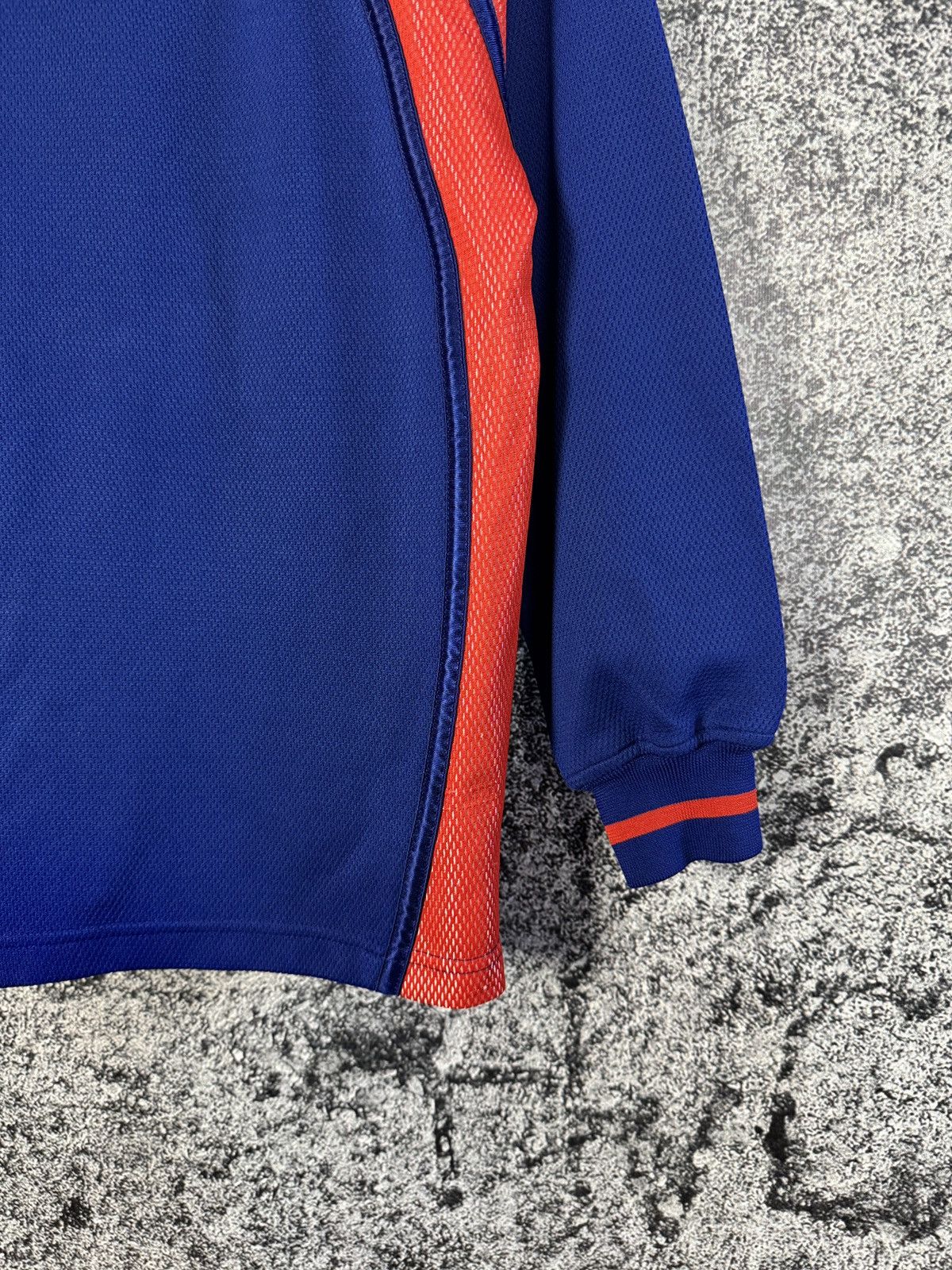Adidas Kids Adidas Basketball Vintage 90s Sweatshirt Retro Big Logo Size US XS / EU 42 / 0 - 17 Thumbnail