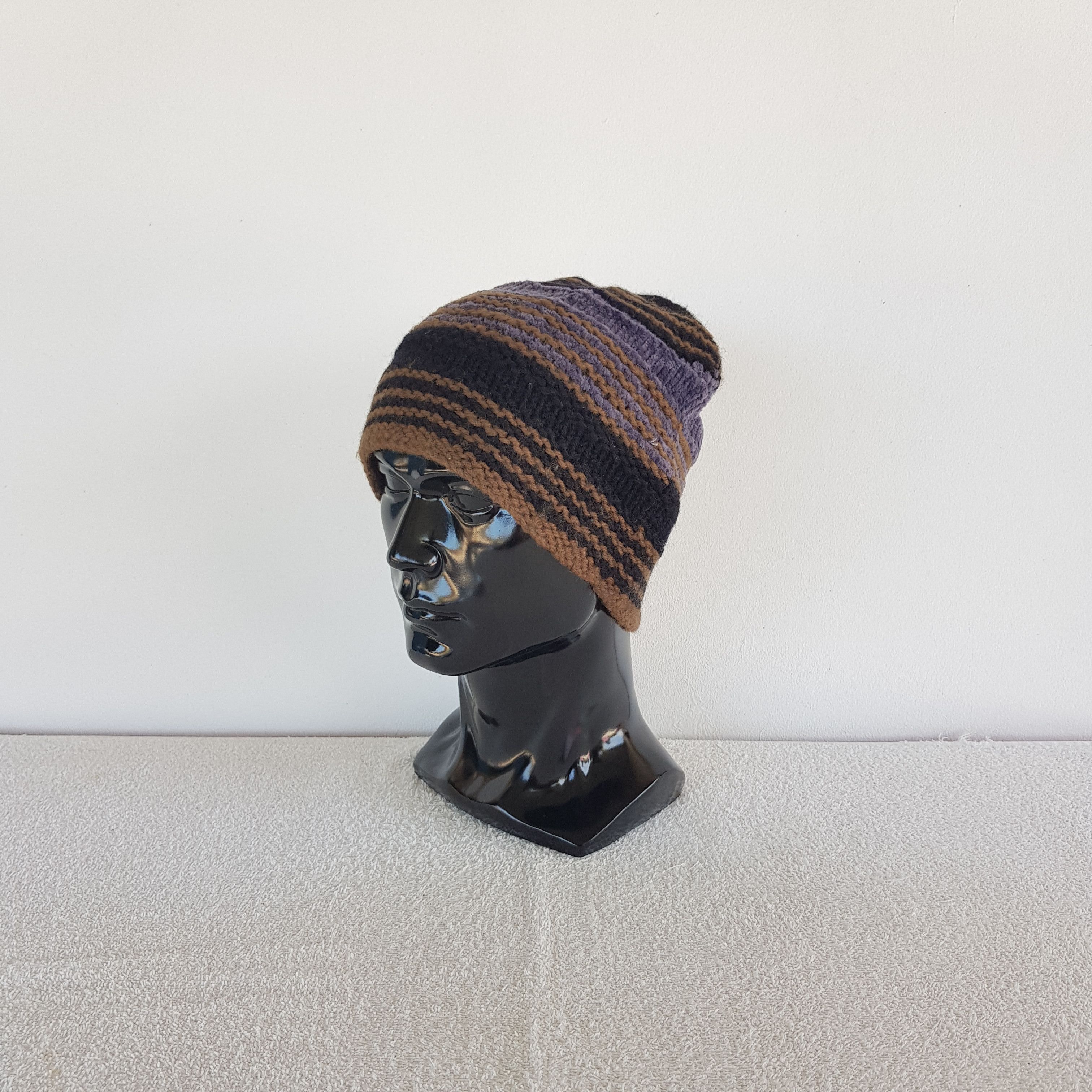 Japanese Brand Vintage Japanese Beanie Ribbed Fair Isle Knit Snow Caps Hats Size ONE SIZE - 1 Thumbnail