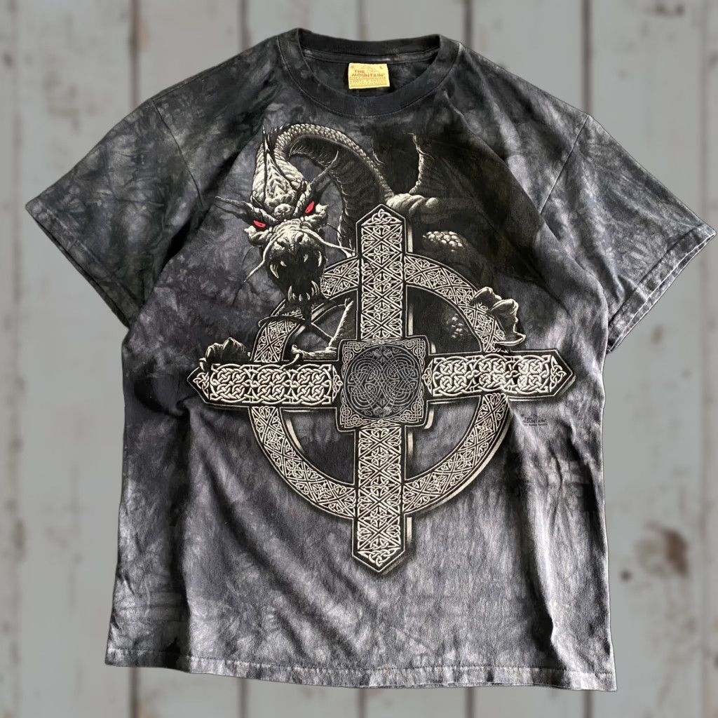 The Mountain VINTAGE The Mountain Tie Dye T Shirt Dragon Cross Fantasy Black Gray L 90s y2k Shirt Adult Unisex Gray Dragon 90s Hippie Retro USA Shirt Size US L / EU 52-54 / 3 - 1 Thumbnail
