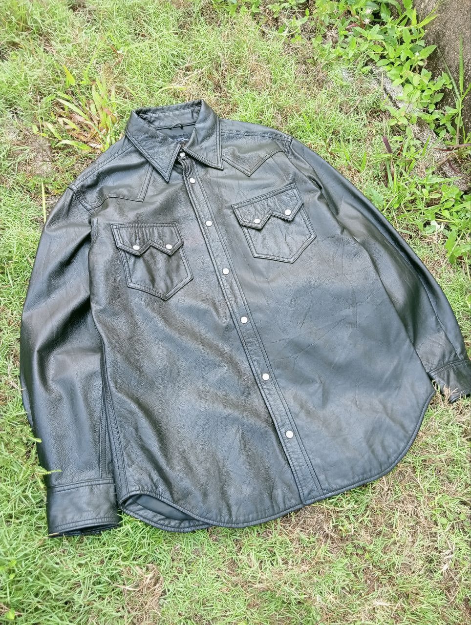 Japanese Brand VINTAGE SHIPS JAPAN COWHIDE LEATHER SHIRT Size US L / EU 52-54 / 3 - 3 Thumbnail