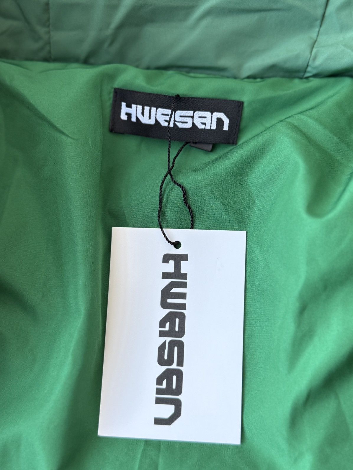 Other HWASAN CROPPED DOUBLE NECK BUBBLE Size US M / EU 48-50 / 2 - 5 Thumbnail