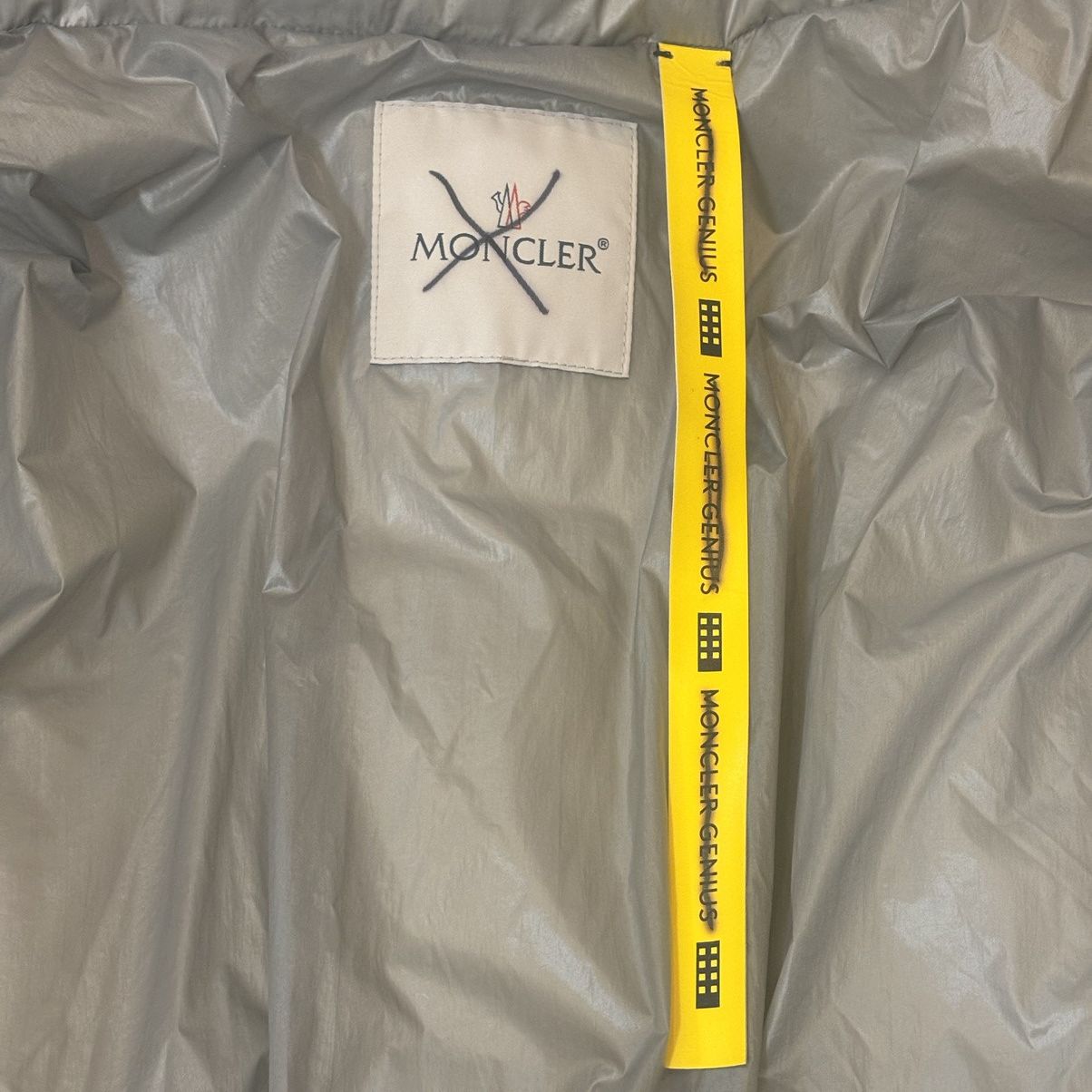 Moncler NWT Moncler Dingyun Zhang Aloby Oversized Down Jacket Size US S / EU 44-46 / 1 - 9 Thumbnail