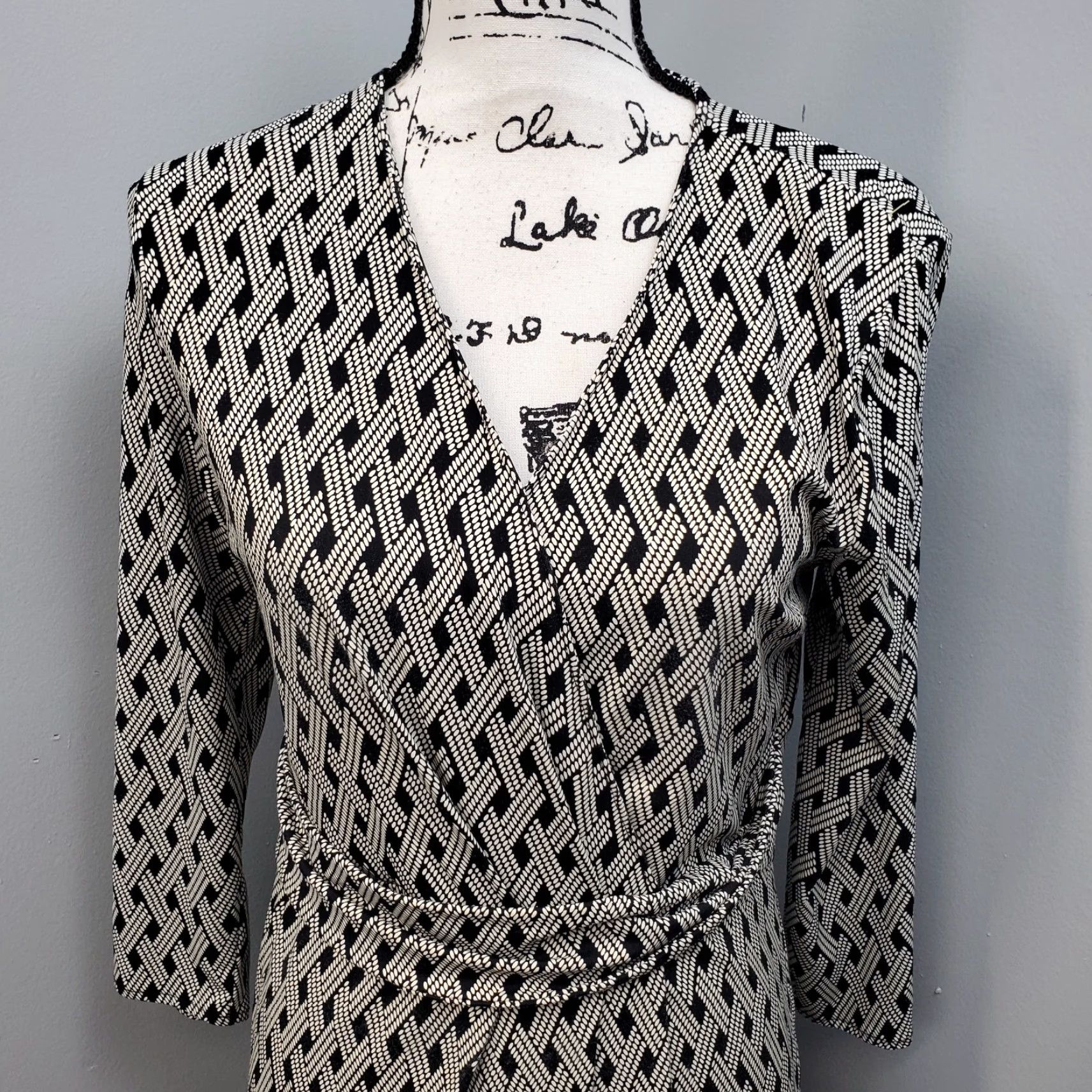 Talbots Talbots Dress Womens Medium Black White Geometric Print Nylon Faux Wrap Stretch Dress Size M / US 6-8 / IT 42-44 - 3 Thumbnail
