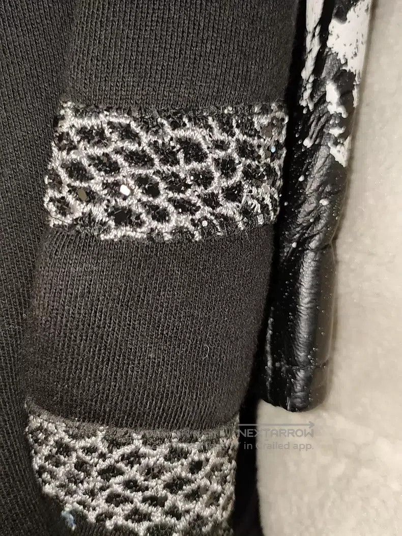 Amiri Amiri Black snake sequin embroidery no-hood sweatshirt Size US L / EU 52-54 / 3 - 6 Thumbnail
