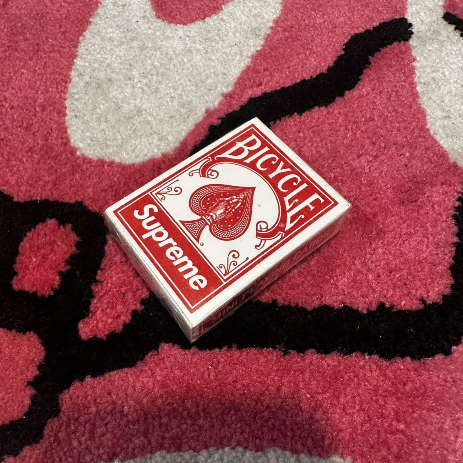 Supreme Supreme Mini Bicycle Playing Card Deck Size ONE SIZE - 1 Thumbnail
