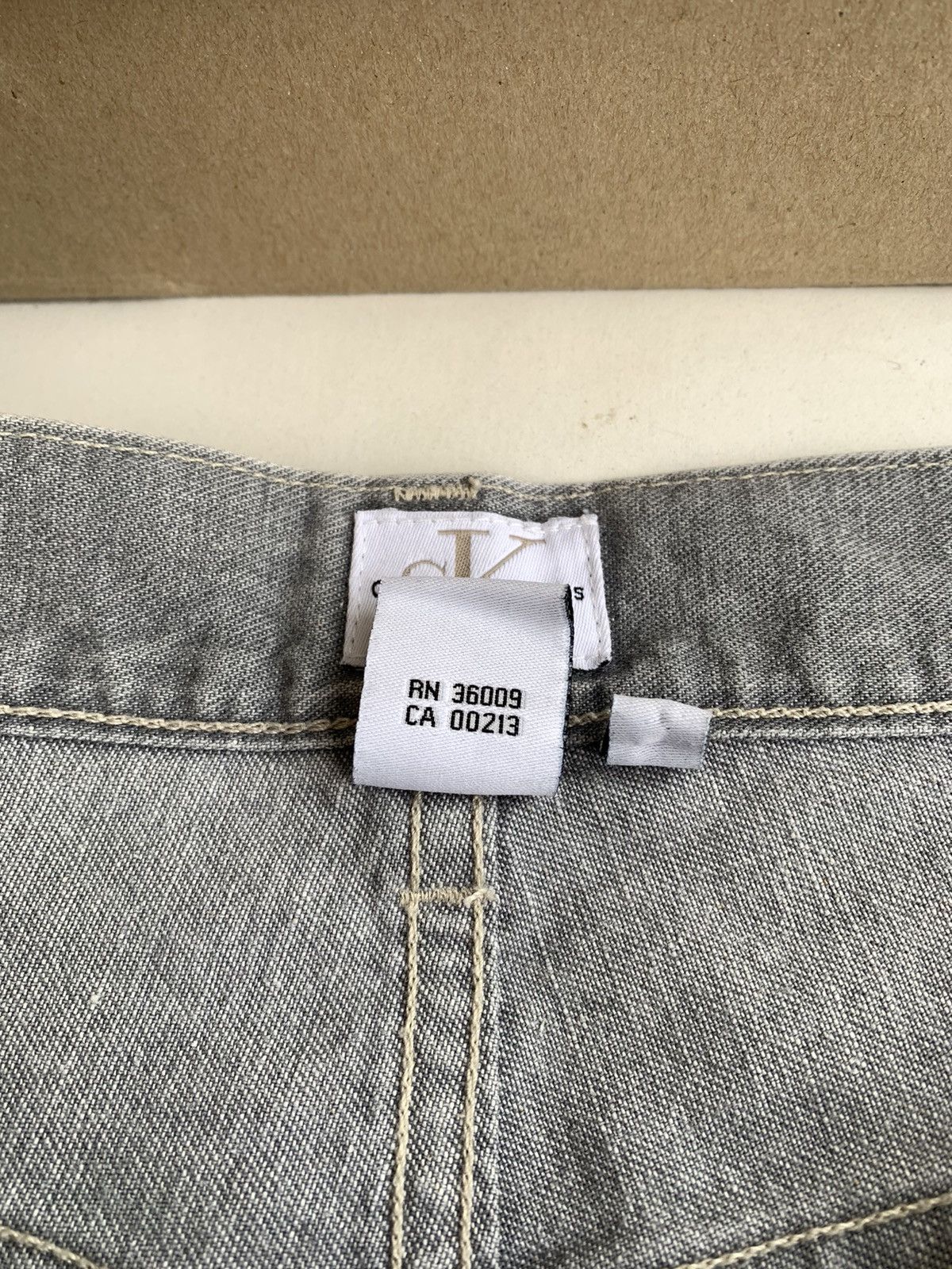 Calvin Klein Calvin Klein Vintage Jeans Grey Denim Size 32 Size US 32 / EU 48 - 11 Thumbnail