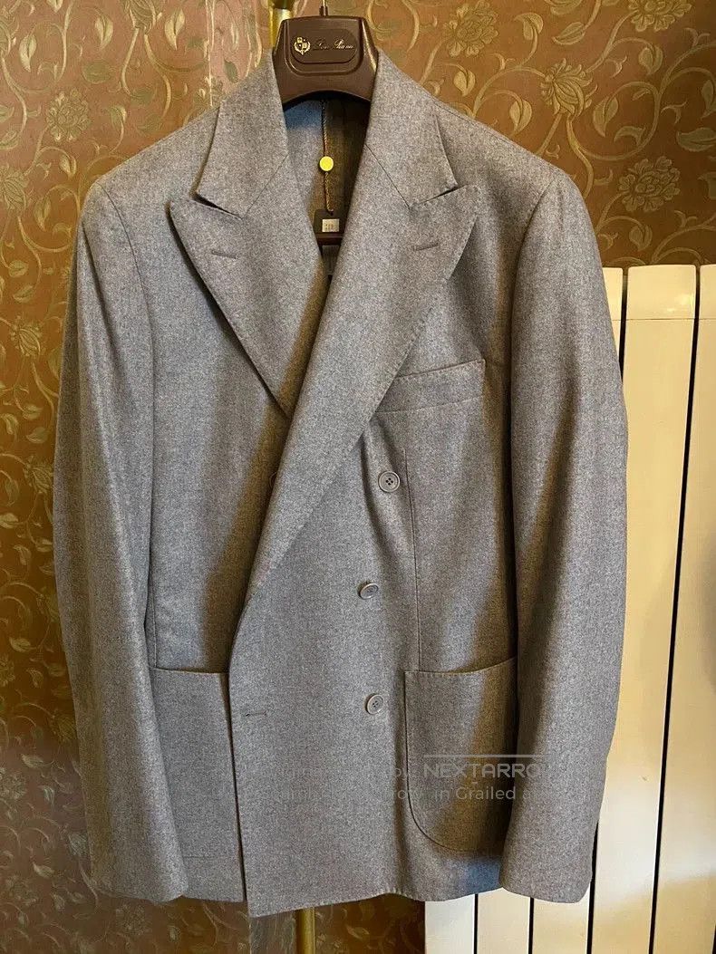 Loro Piana LoroPiana Double-Breasted Wool Suit Jacket. Size US M / EU 48-50 / 2 - 1 Thumbnail