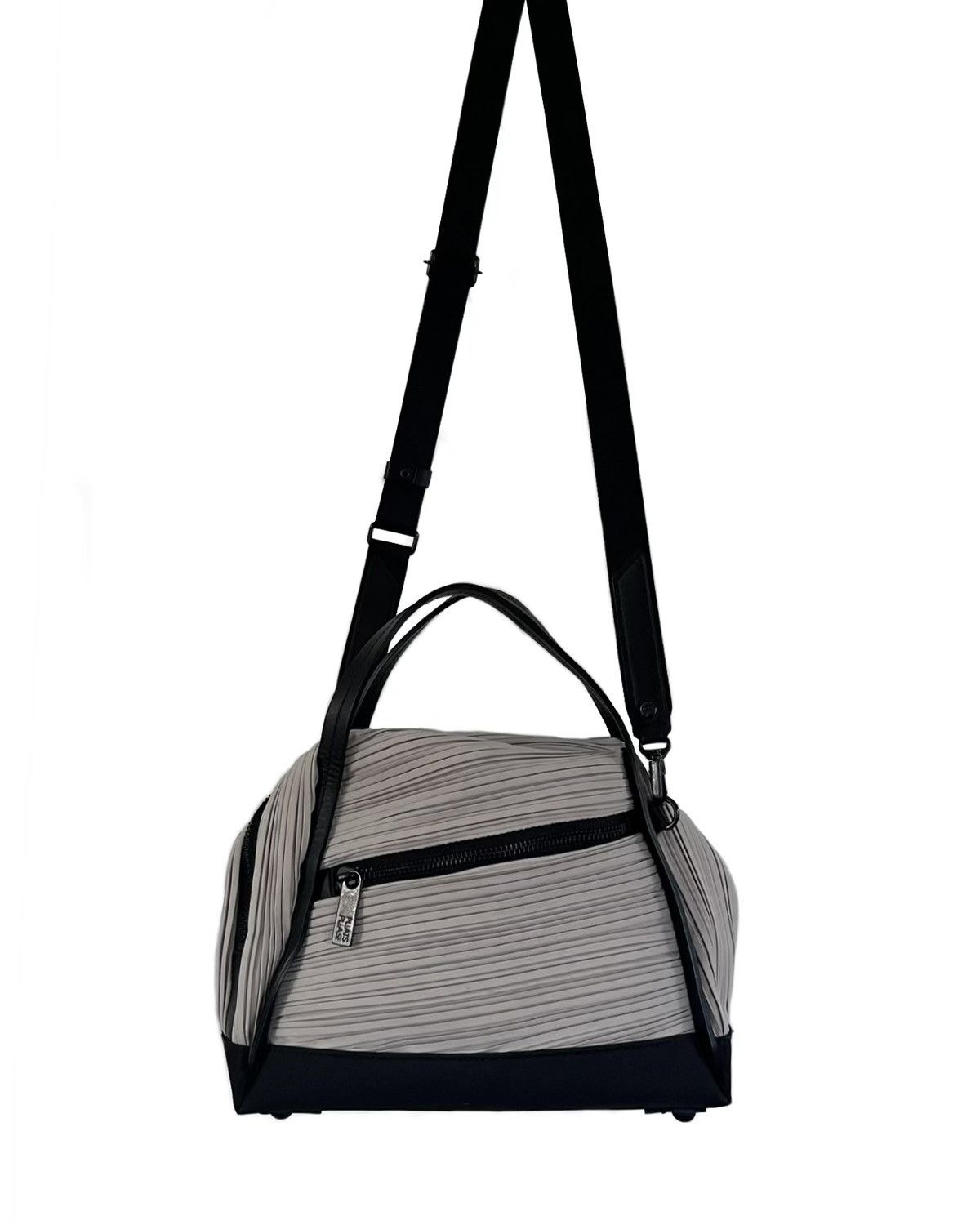 Pleats Please Issey Miyake Pleats Please by Issey Miyake Grey Pleated Bag Size ONE SIZE - 1 Thumbnail