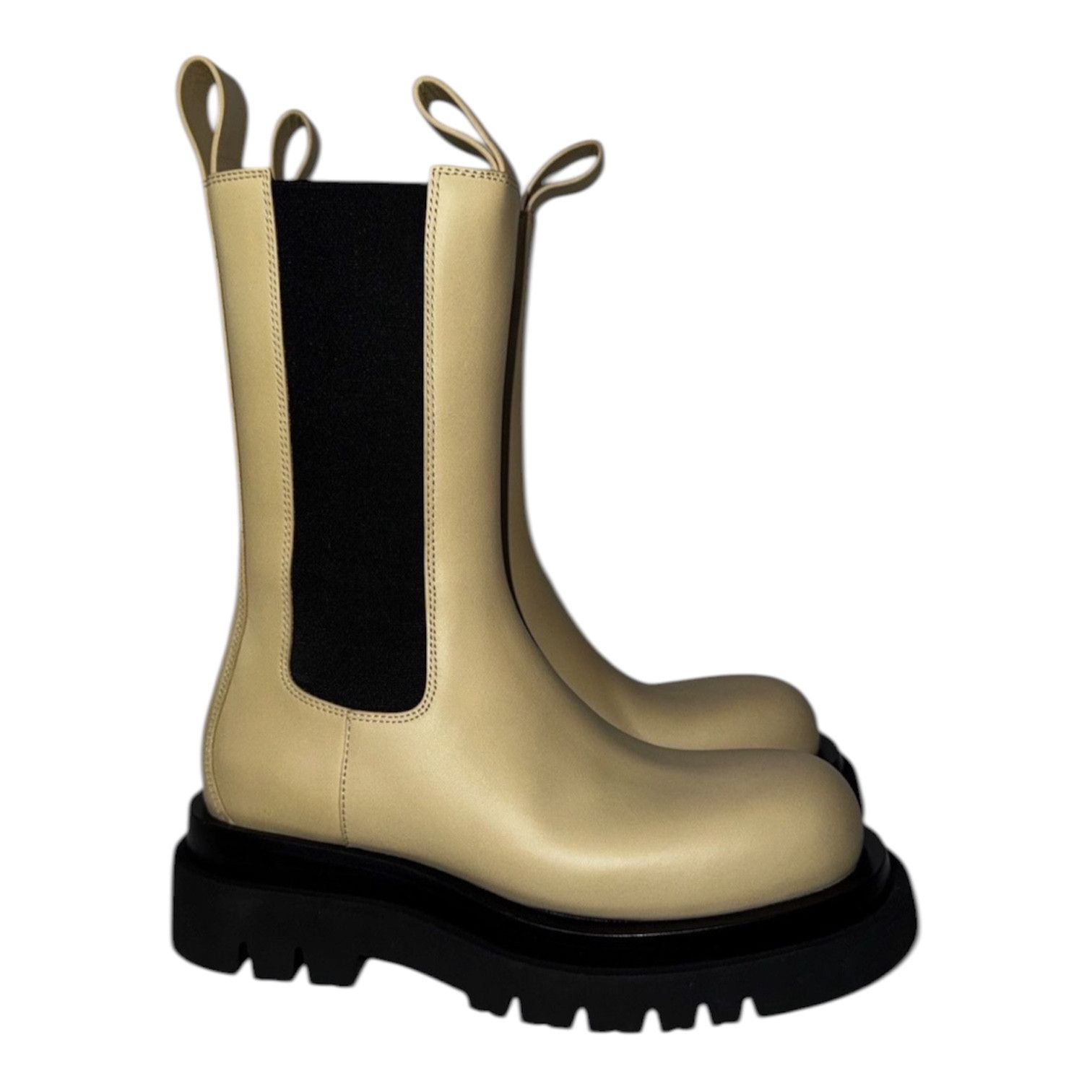Bottega Veneta Bottega Venetta Lug Chelsea Boots Size US 6 / IT 36 - 1 Thumbnail