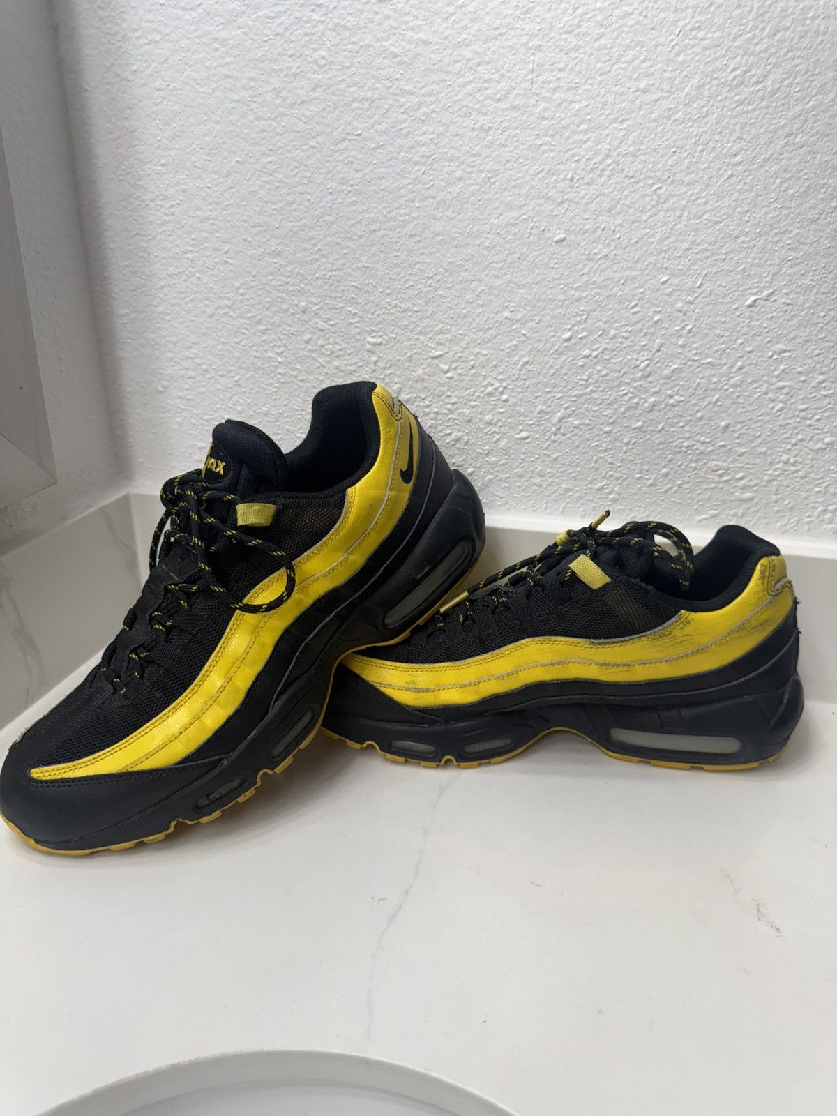 Nike Black And Yellow Air Max 95 Frequency Pack Size US 11.5 / EU 44-45 - 1 Thumbnail
