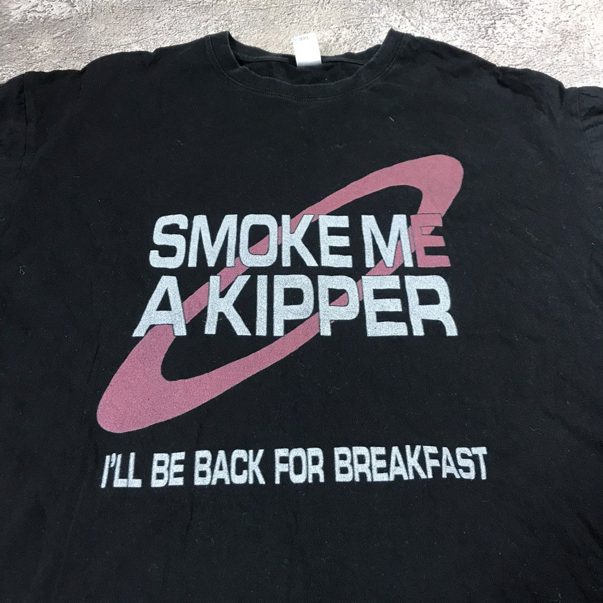 Vintage Vintage Y2K Graphic Tee Smoke Me A Kipper Skate Swag XXL Size US XXL / EU 58 / 5 - 2 Thumbnail