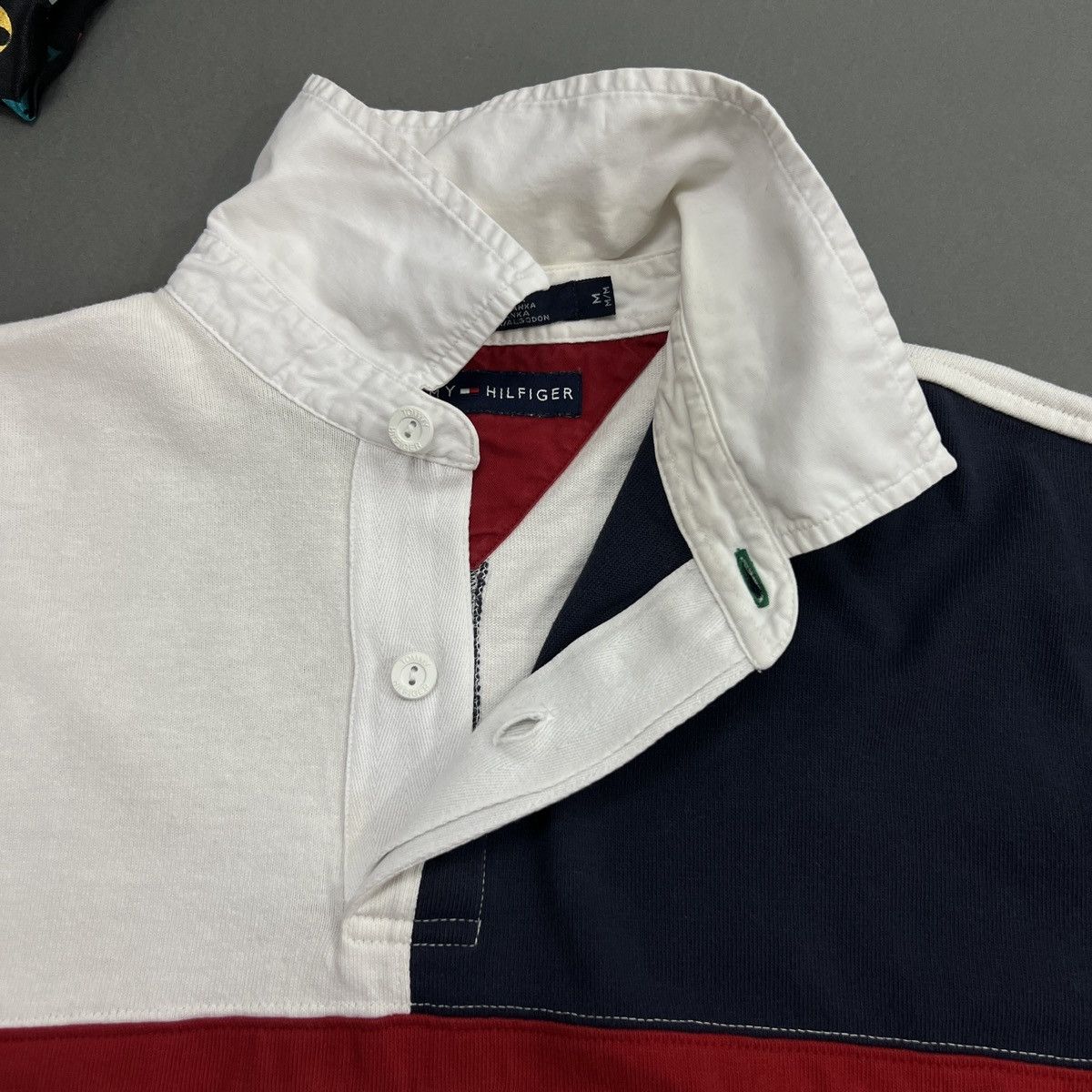 Tommy Hilfiger Rare Color Blocked Tommy Hilfiger Long Sleeve Polo Shirt Size US M / EU 48-50 / 2 - 5 Thumbnail