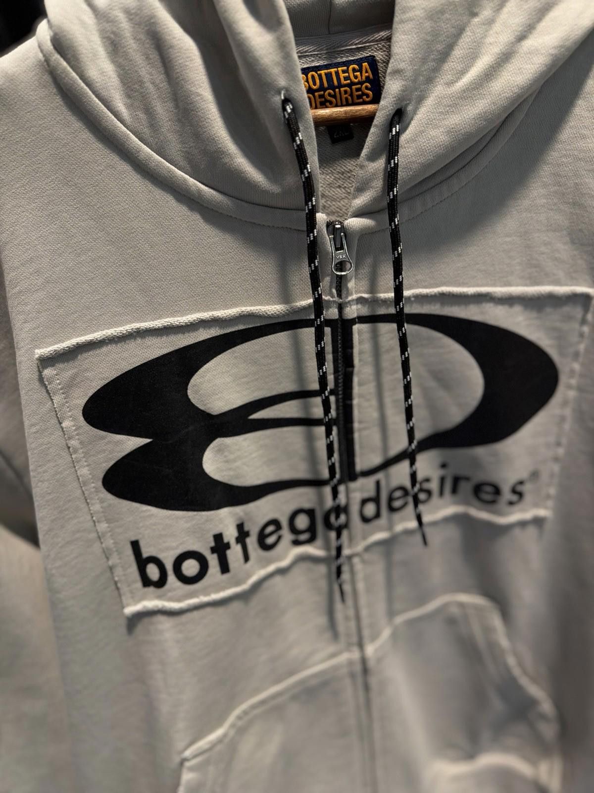 Bottega Desires Bottega Desires Grey Zip-Up Hoodie Brand New Size (XXL) Size US XXL / EU 58 / 5 - 4 Thumbnail