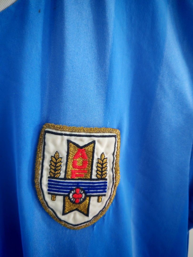 Vintage Vintage Uruguay 🇺🇾 1989/1990 Home-Kit by Puma Size US L / EU 52-54 / 3 - 5 Thumbnail