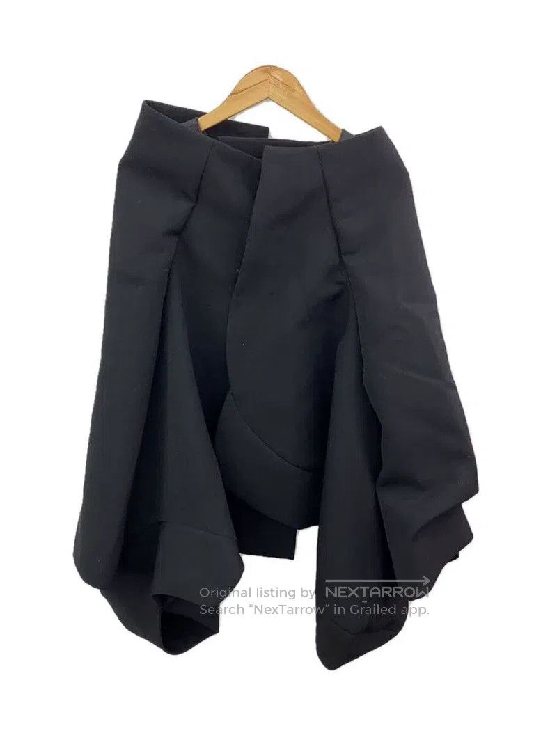 Comme des Garcons Comme Des Garcons Black Retro Design Top Size S / US 4 / IT 40 - 1 Thumbnail