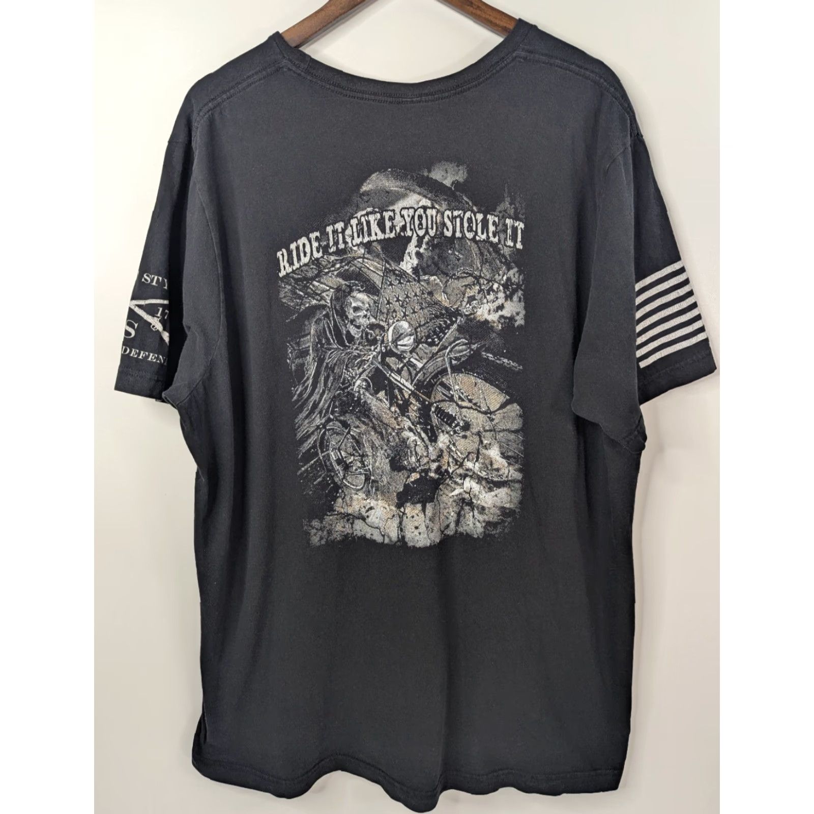 Vintage Grunt Style Ride it Like You Stole It Graphic T-Shirt Skull Punisher 3XL Black Cotton Blend Polyester Blend Crew Neck Short Sleeve Mens Big & Tall Size US XXL / EU 58 / 5 - 2 Thumbnail
