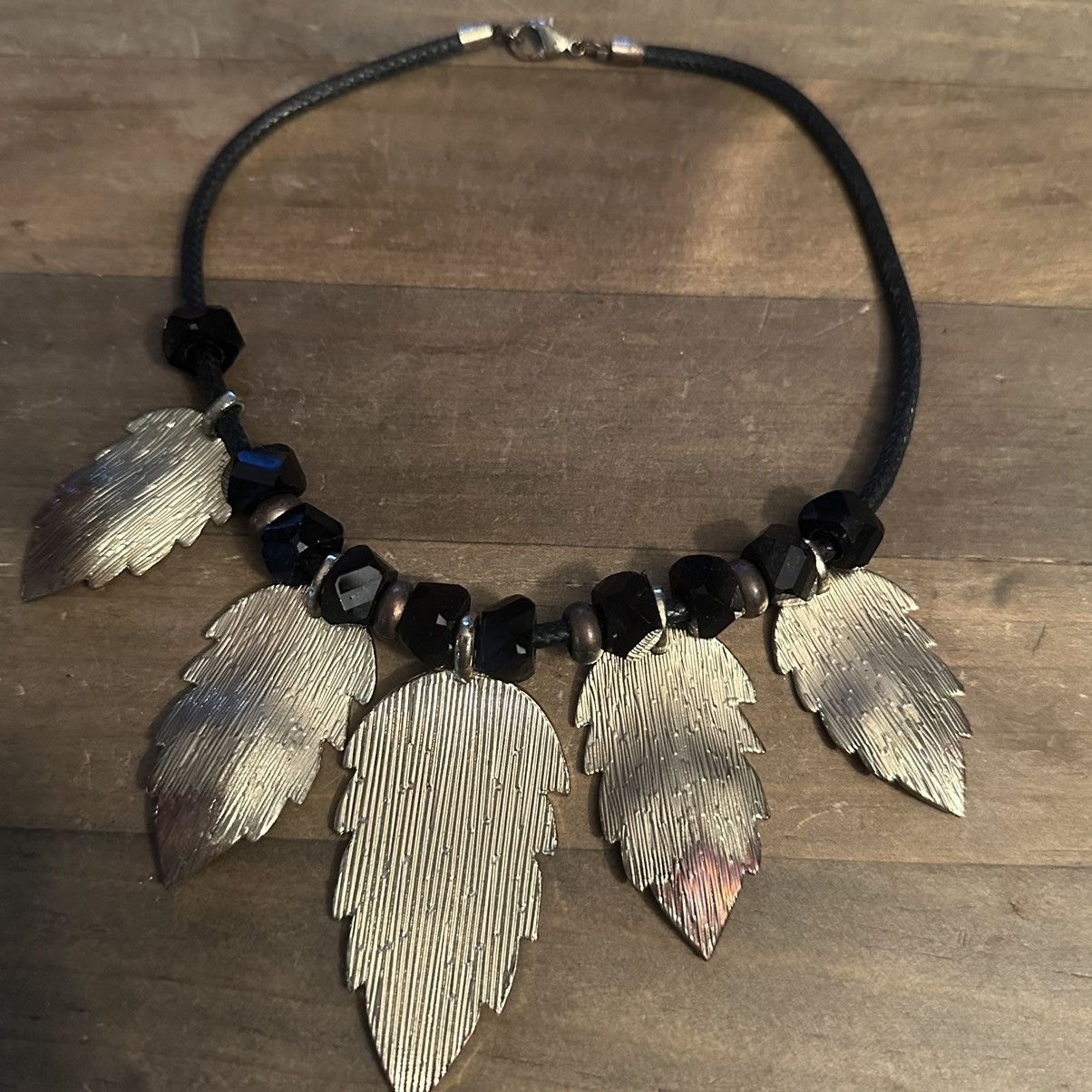 Other Charming Charlie glitter leaf bib necklace Size ONE SIZE - 4 Thumbnail
