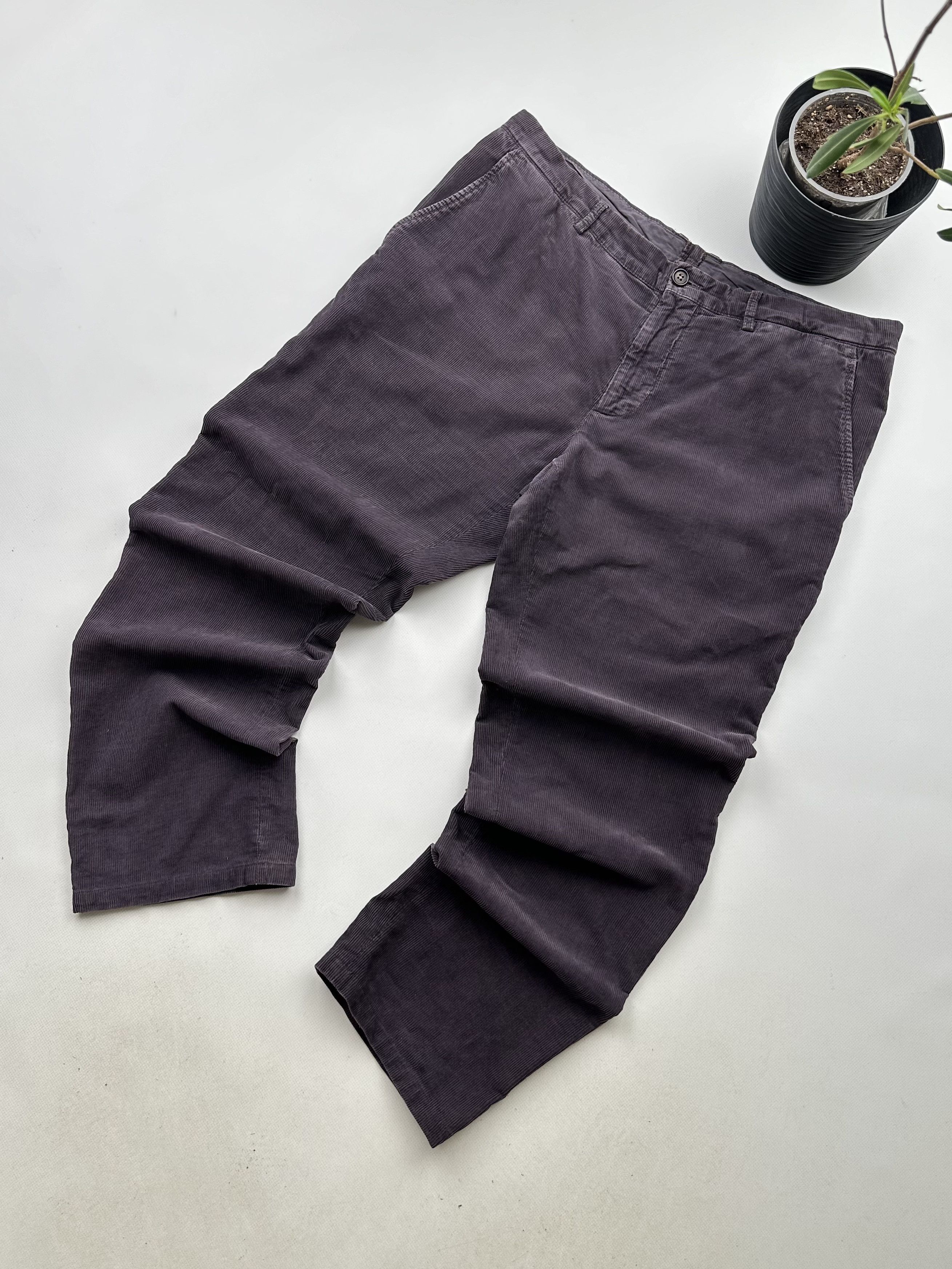 Brunello Cucinelli Brunello Cucinelli Vintage Corduroy Pants Size US 36 / EU 52 - 1 Thumbnail