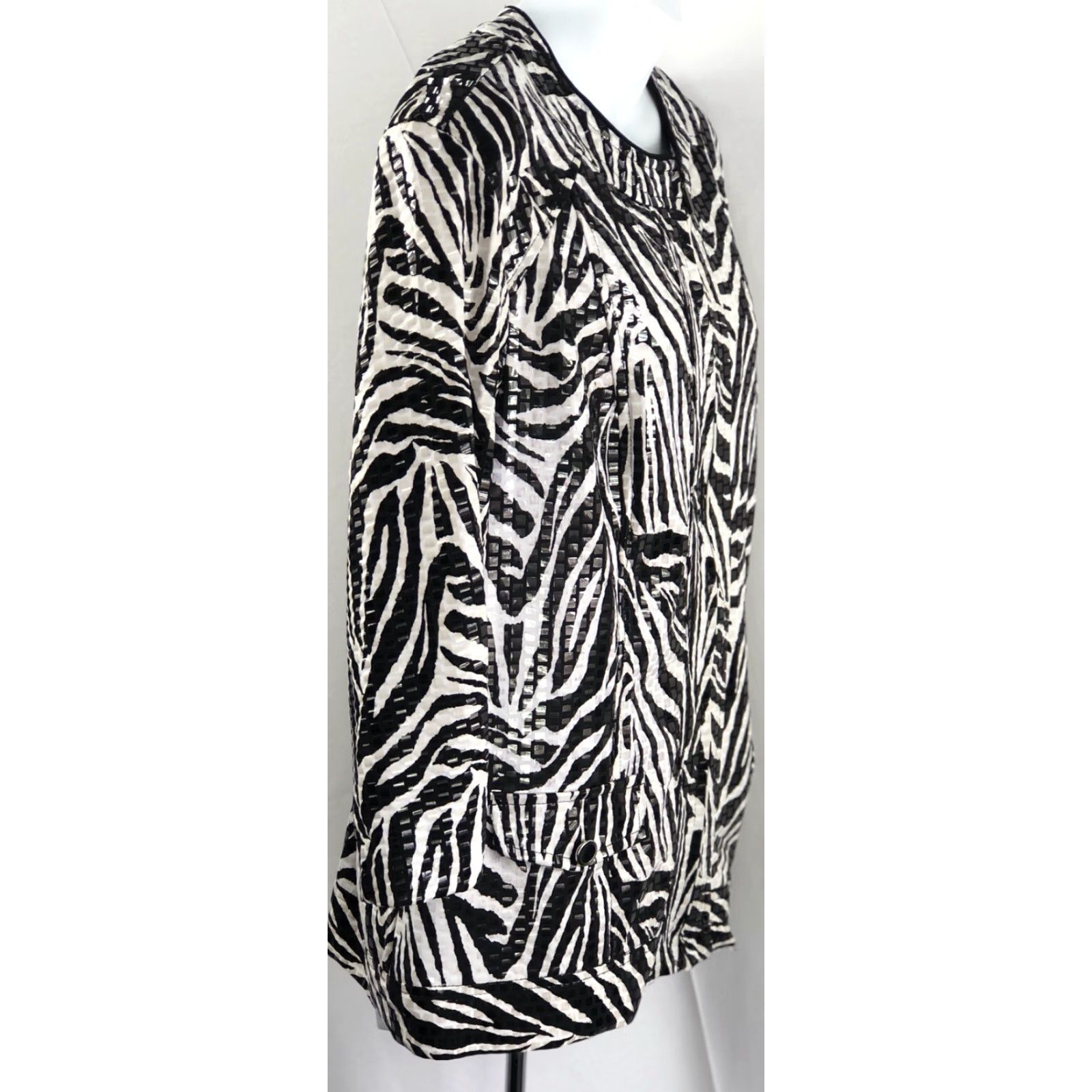 Element Elementz Jacket XL Black Zebra Sparkle 3/4 Sleeve Zip Up Pockets Button Mock White/Blk Zebra Pattern Womens XL Powder Sleek Knit Jacket Size XL / US 12-14 / IT 48-50 - 2 Thumbnail