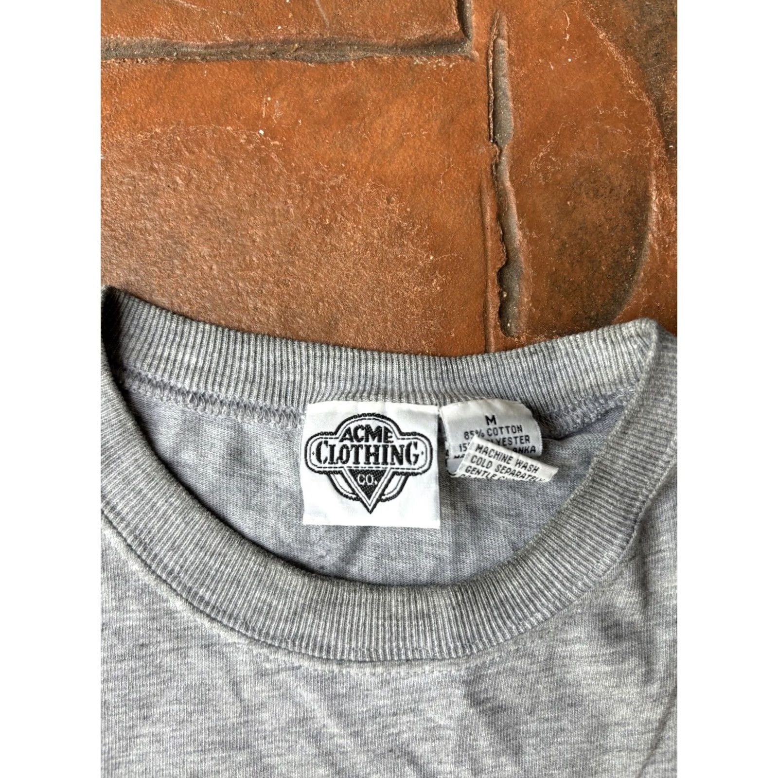 Vintage VINTAGE 90s Taz Mr Fix It Pocket T-Shirt Medium Gray Warner Brothers Studio Store Shirt Mens Size US M / EU 48-50 / 2 - 2 Thumbnail