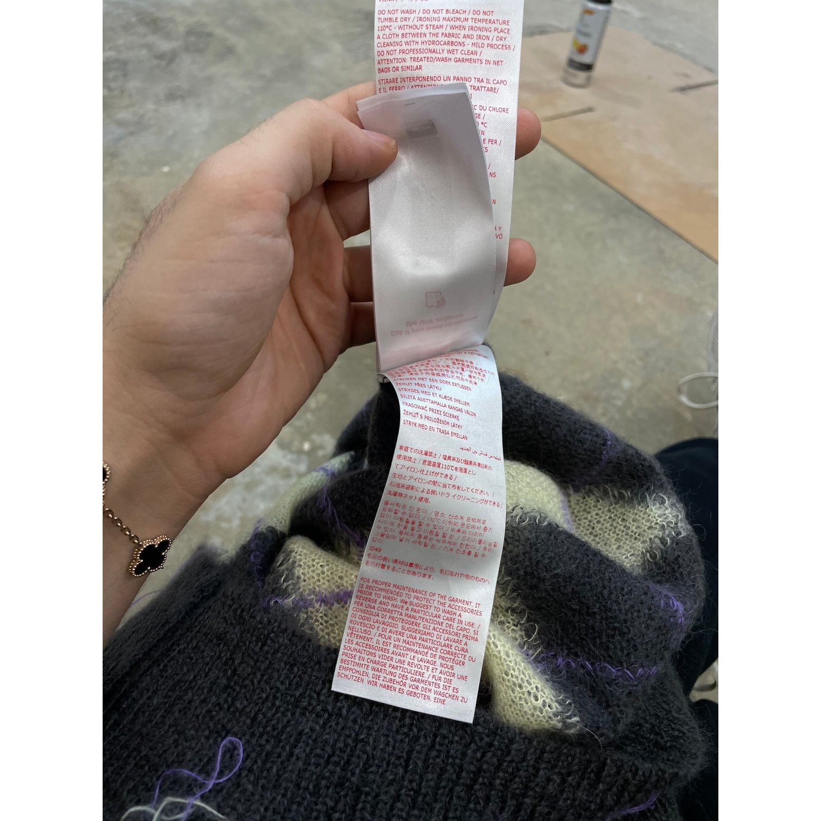 Marni Marni Sweater Vest Grey Yellow Purple Used 50 (Small) Size US S / EU 44-46 / 1 - 7 Thumbnail