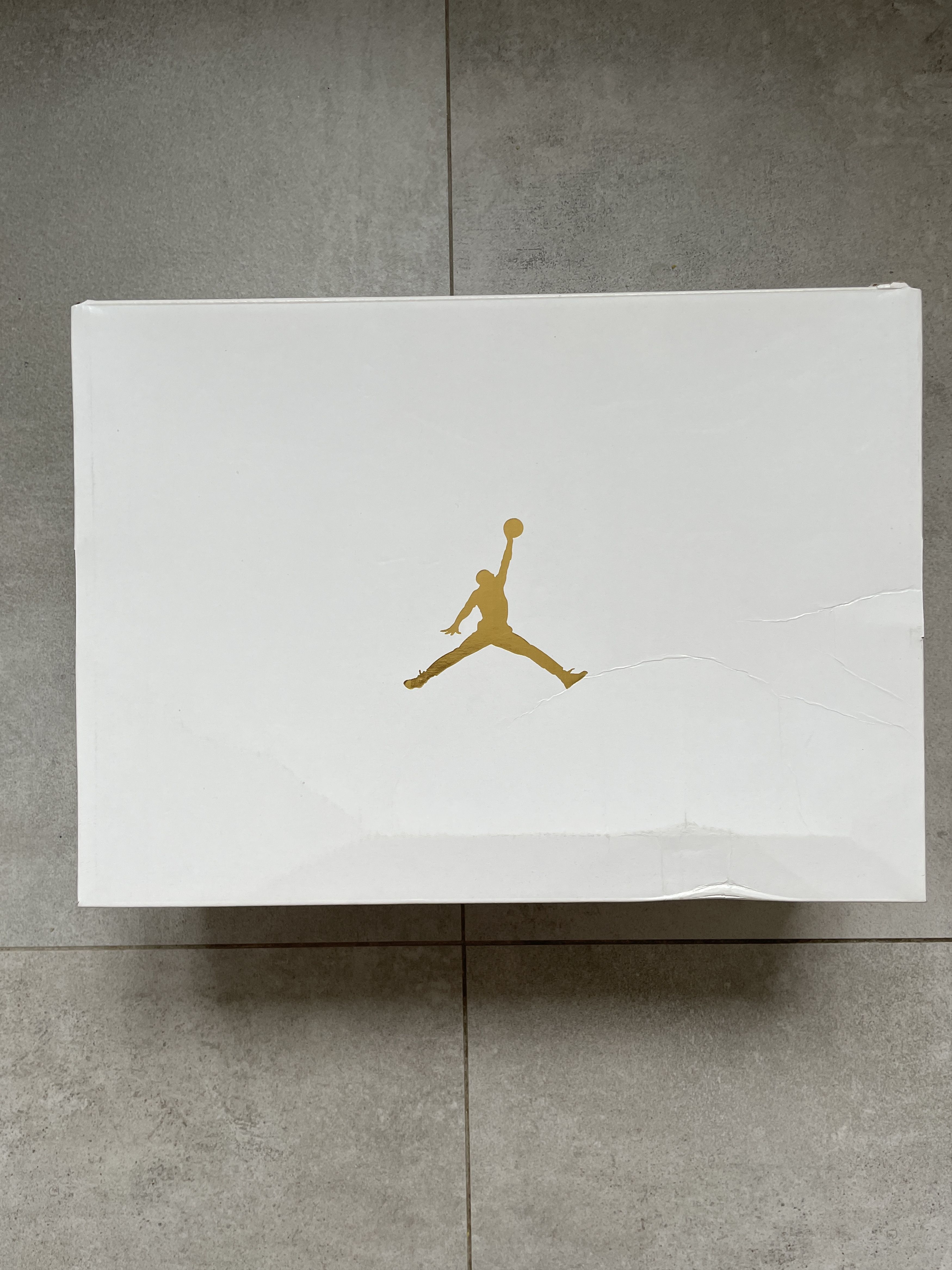 Jordan Brand AIR JORDAN 11 XI RETRO PURE VIOLET LOW TOP SNEAKERS Size US 10.5 / EU 43-44 - 8 Thumbnail