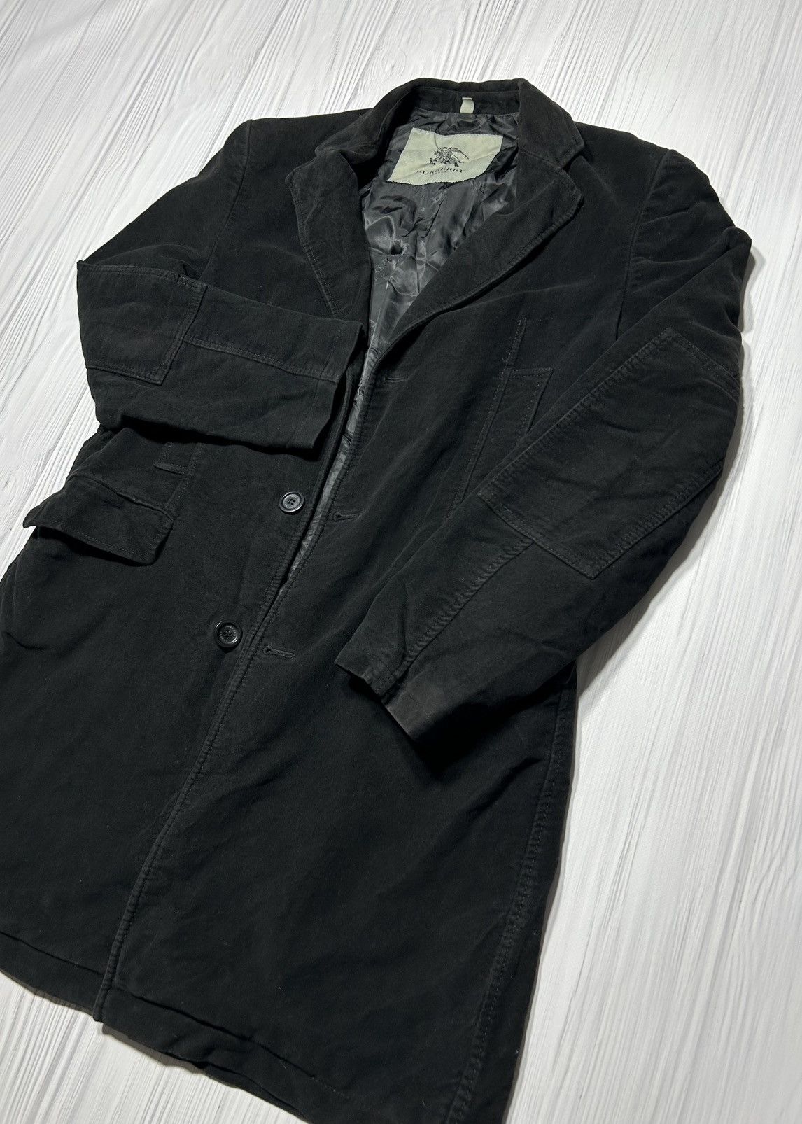 Burberry Burberry London Coat Size M Made In Portugal Size US M / EU 48-50 / 2 - 2 Thumbnail