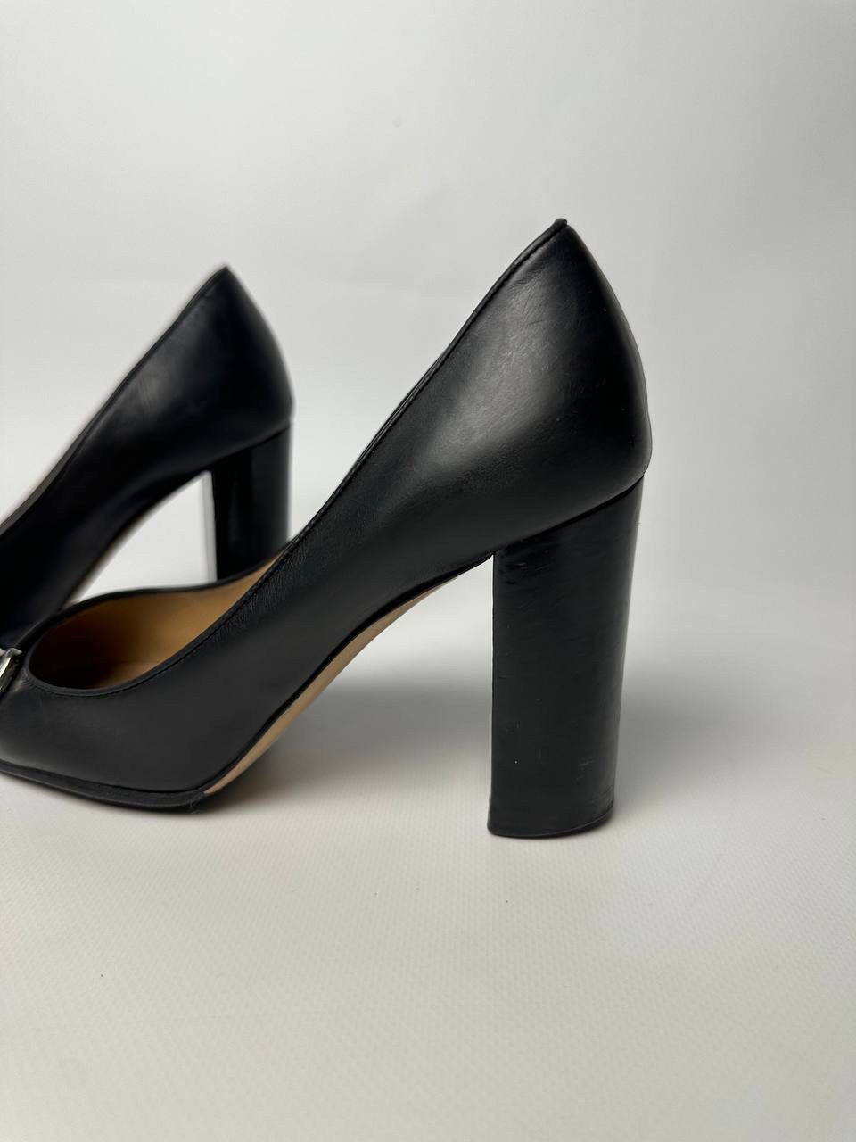 Salvatore Ferragamo Salvatore Ferragamo Black Leather Block Heel Pumps Size US 7 / IT 37 - 5 Thumbnail