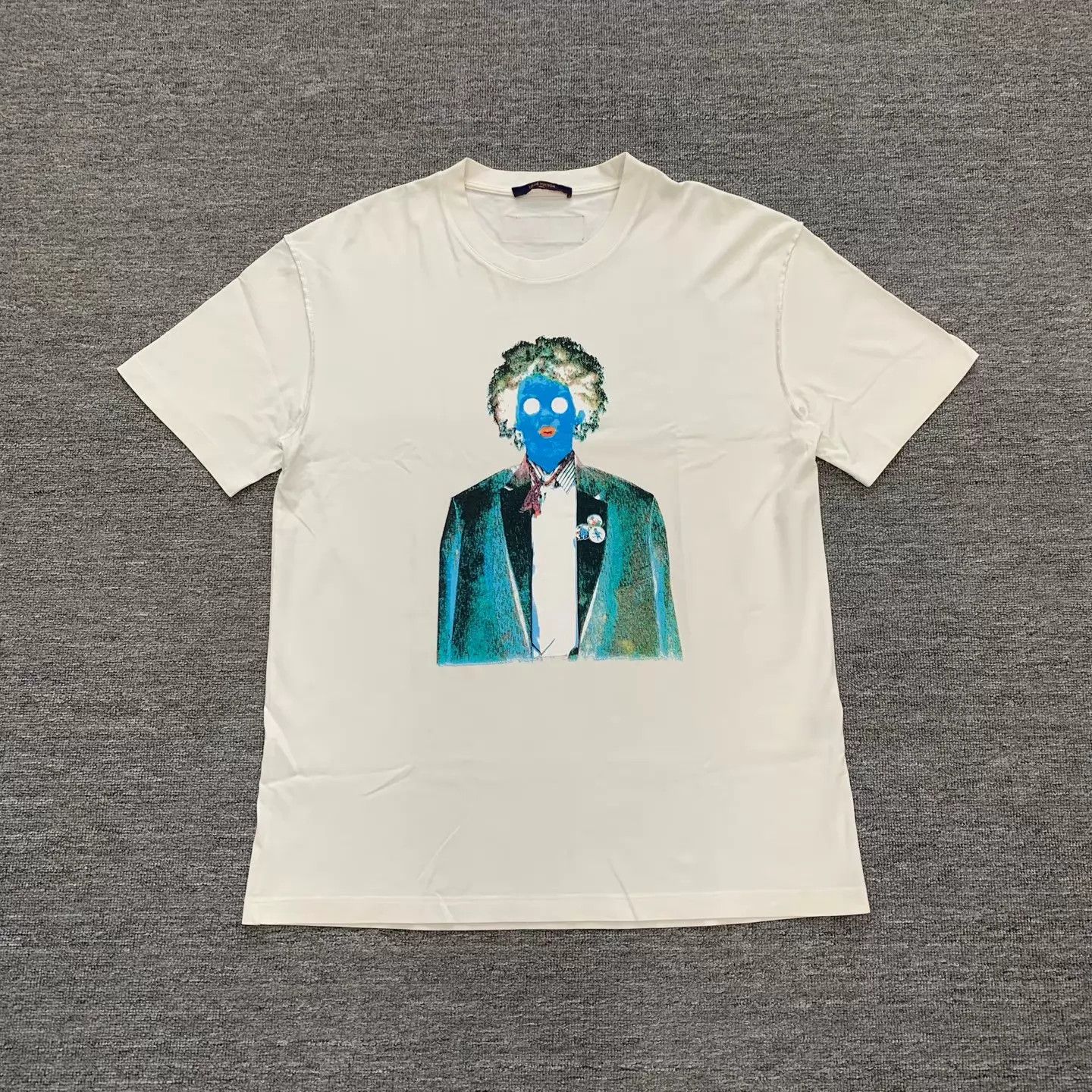 Louis Vuitton LV Neon Exploding Head Graphic White XL 95 New T Size US XL / EU 56 / 4 - 1 Thumbnail