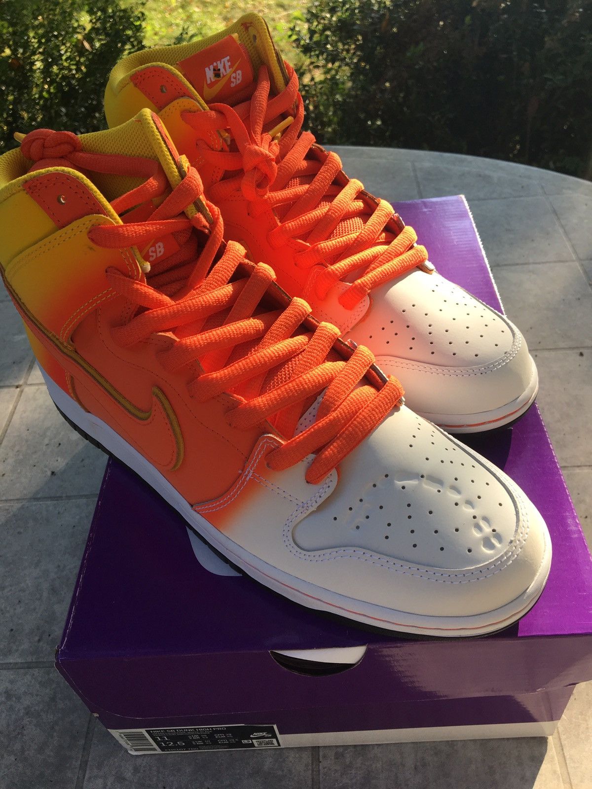 Nike NEW Nike SB Dunk High „Sweet Tooth Candy Corn” US11 Size US 11 / EU 44 - 1 Thumbnail