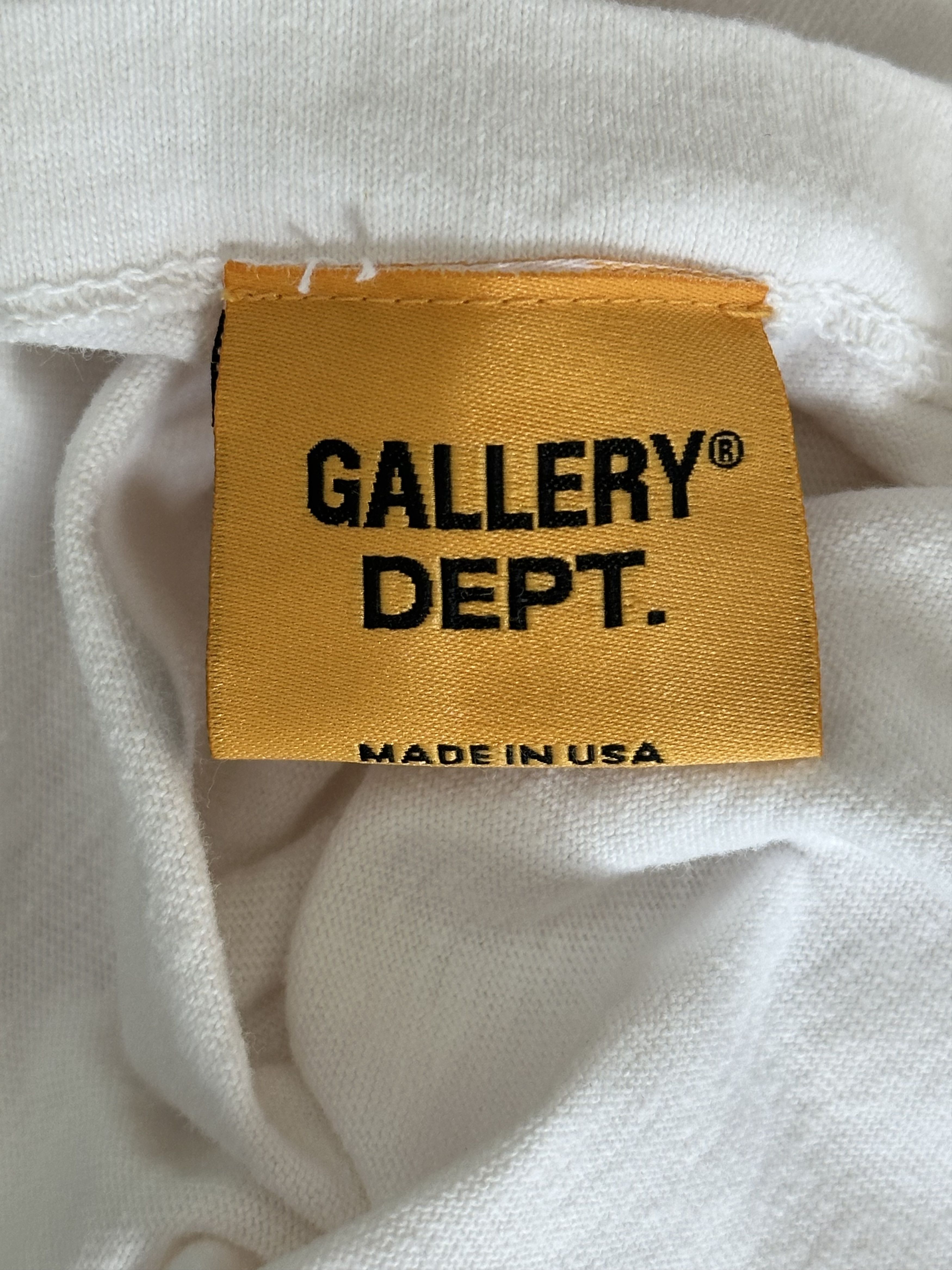 Gallery Dept. Gallery Dept White & Red Universal Music Connection T-Shirt Size US S / EU 44-46 / 1 - 4 Thumbnail