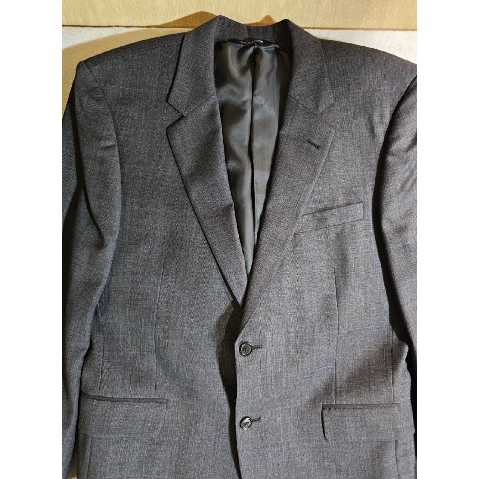 Jos. A. Bank Jos A Bank Signature Collection 2pc Suit 100% Wool Size 43R 32x30 Grey/Blue Pin Mens Size 46R - 3 Thumbnail