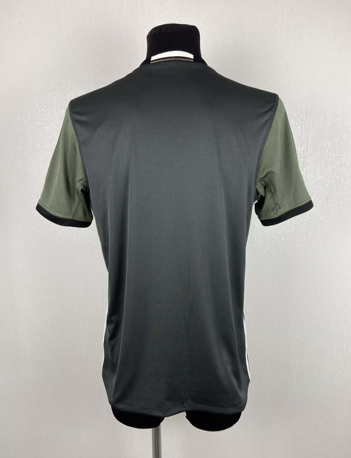 Adidas Germany Team 2016/17 Away Jersey Adidas AA0110 Size M Size US M / EU 48-50 / 2 - 3 Thumbnail