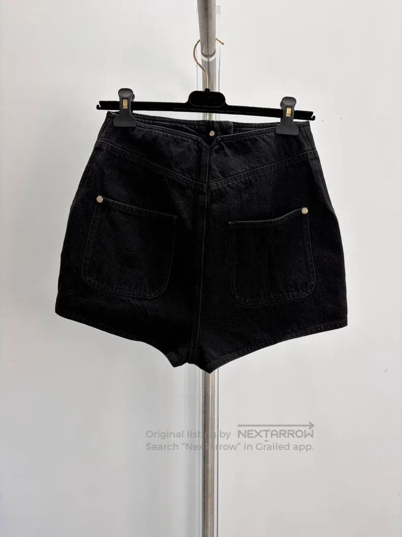 Chanel Chanel Black high-waisted denim shorts Size 26" / US 2 / IT 38 - 2 Thumbnail