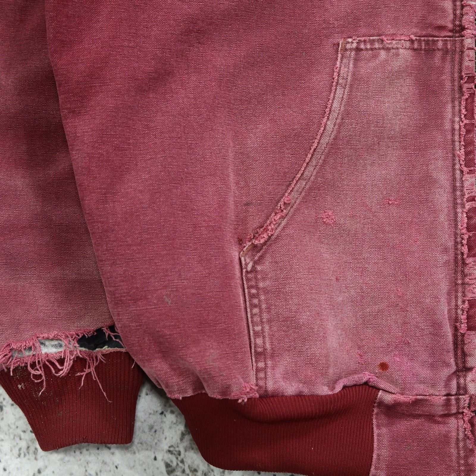 THRASHED Vintage Carhartt J68 CRI Crimson Faded Red Jacket