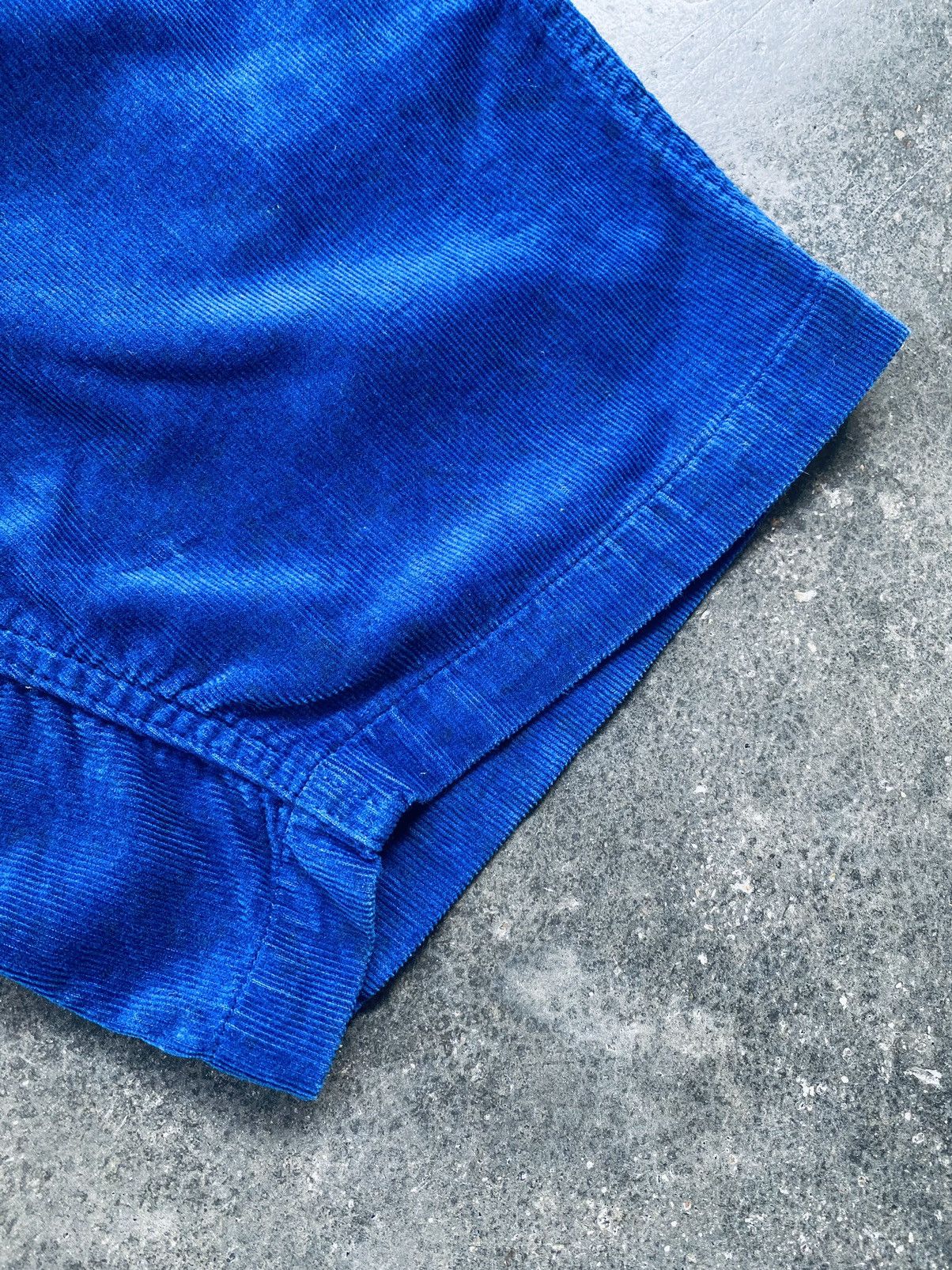 Gramicci Vintage Gramicci Blue Corduroy Short Pants Size US 29 - 16 Thumbnail