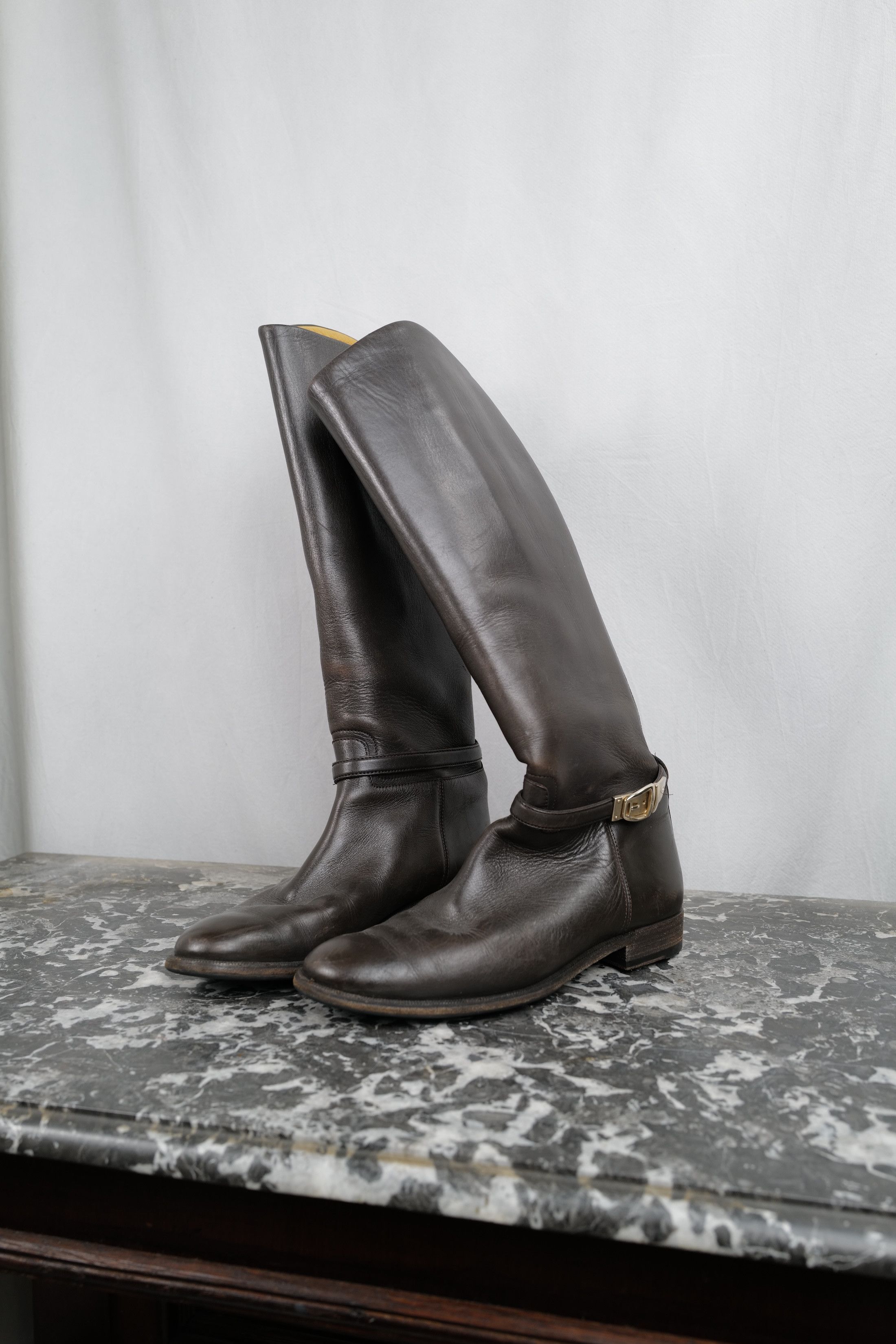 Gucci GUCCI LEATHER BOOTS Size US 7 / IT 37 - 1 Thumbnail