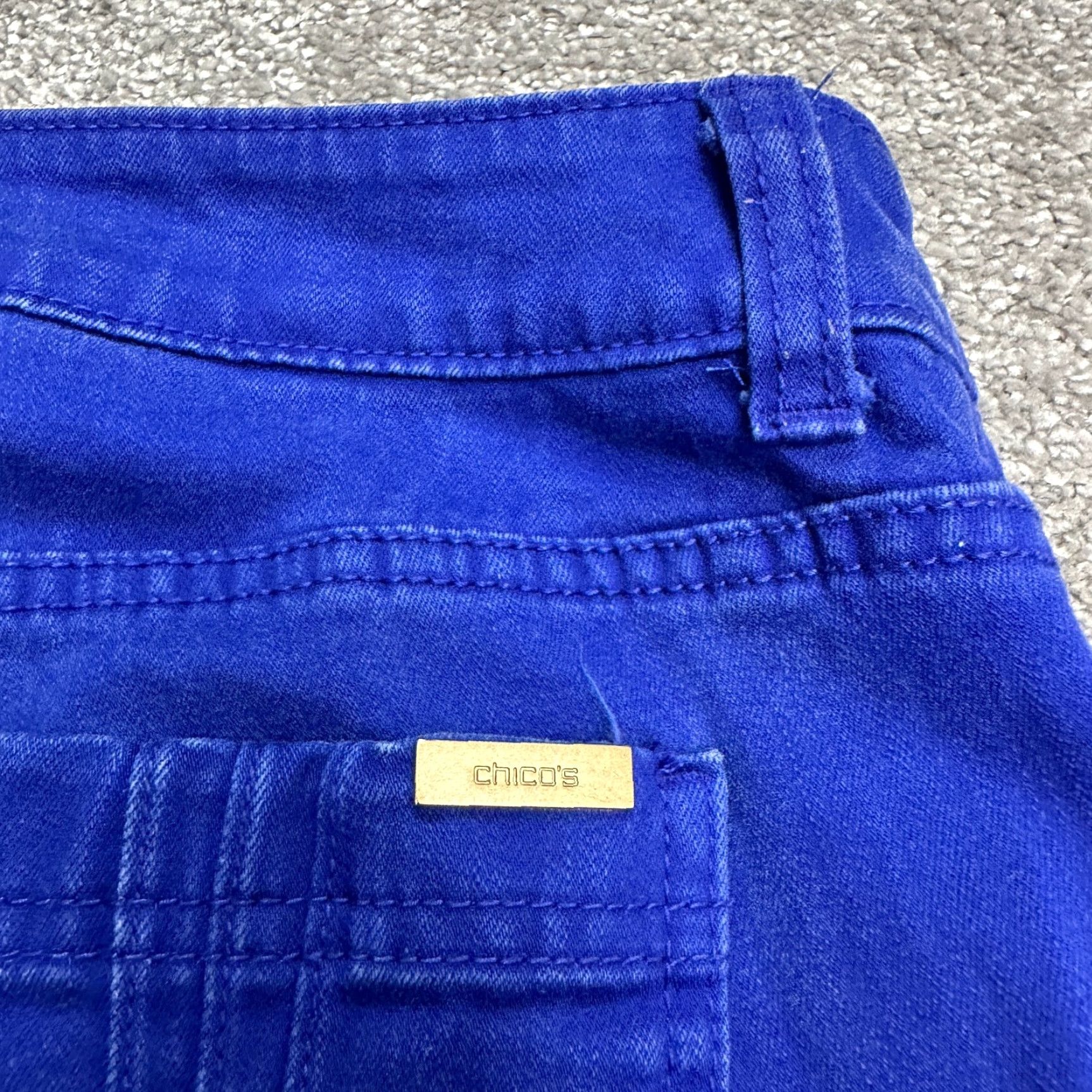 Vintage CHICO'S So Slimming Denim Jeans WOMEN 00 Regular Blue 30x28 Straight Mid Rise Slimming Stretch 5-Pocket Mens Women Girls? Size 24" / US 00 / IT 34 - 5 Thumbnail