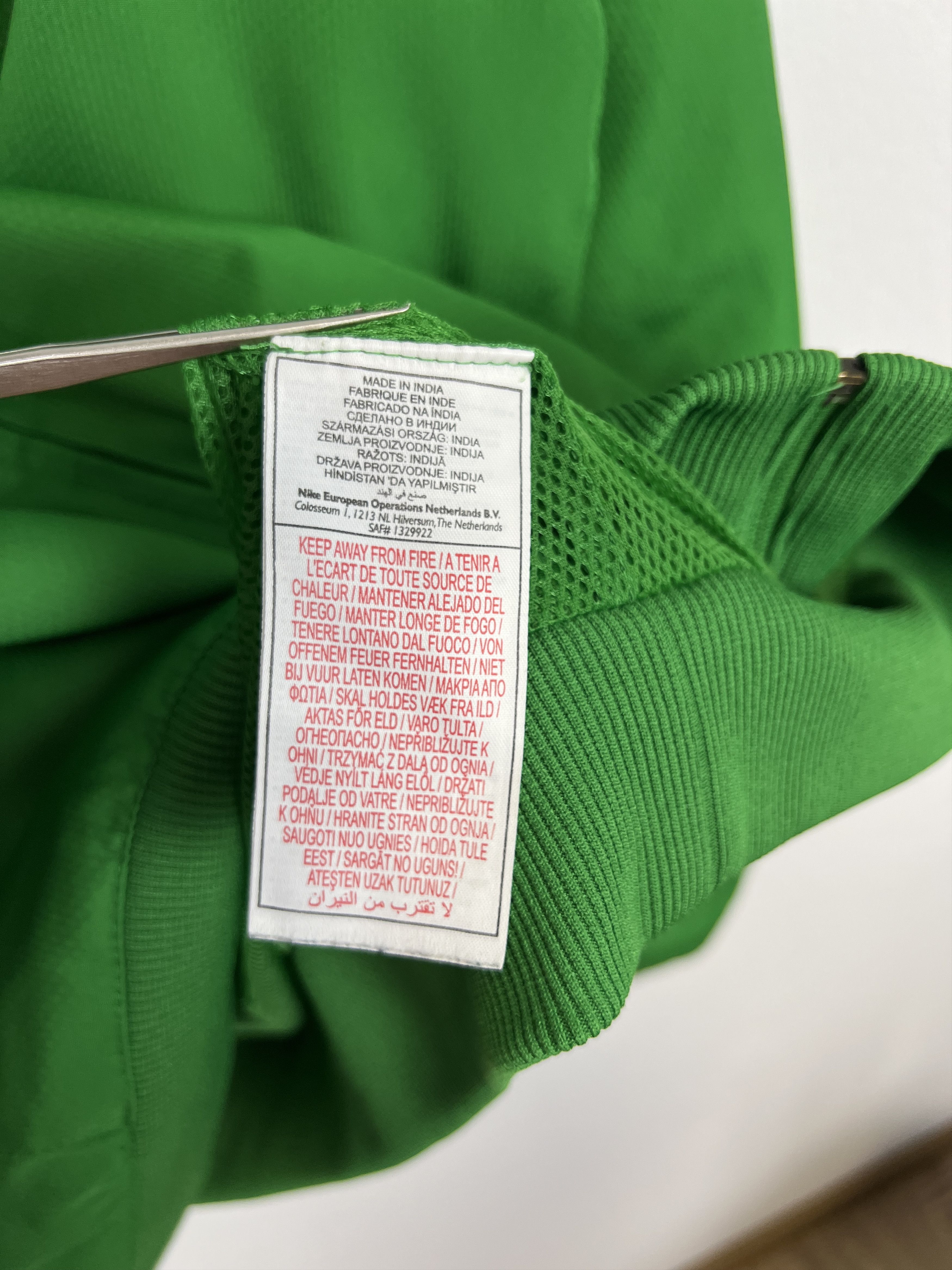 Nike Vintage Nike Celtic Football Set Soccer Suit Track Jacket Size US XXL / EU 58 / 5 - 9 Thumbnail