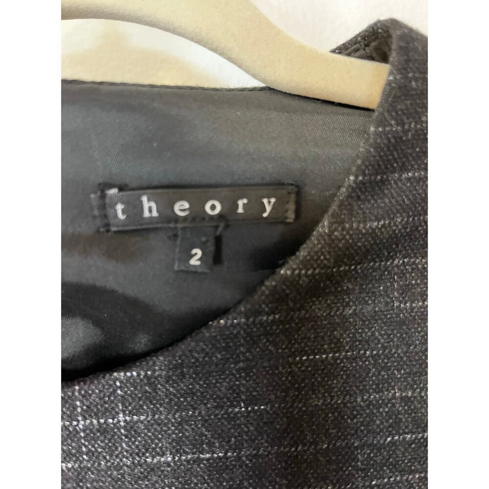 Theory Preloved Theory-Mini Wool sheath dress- Sz 2 Size XS / US 0-2 / IT 36-38 - 3 Thumbnail
