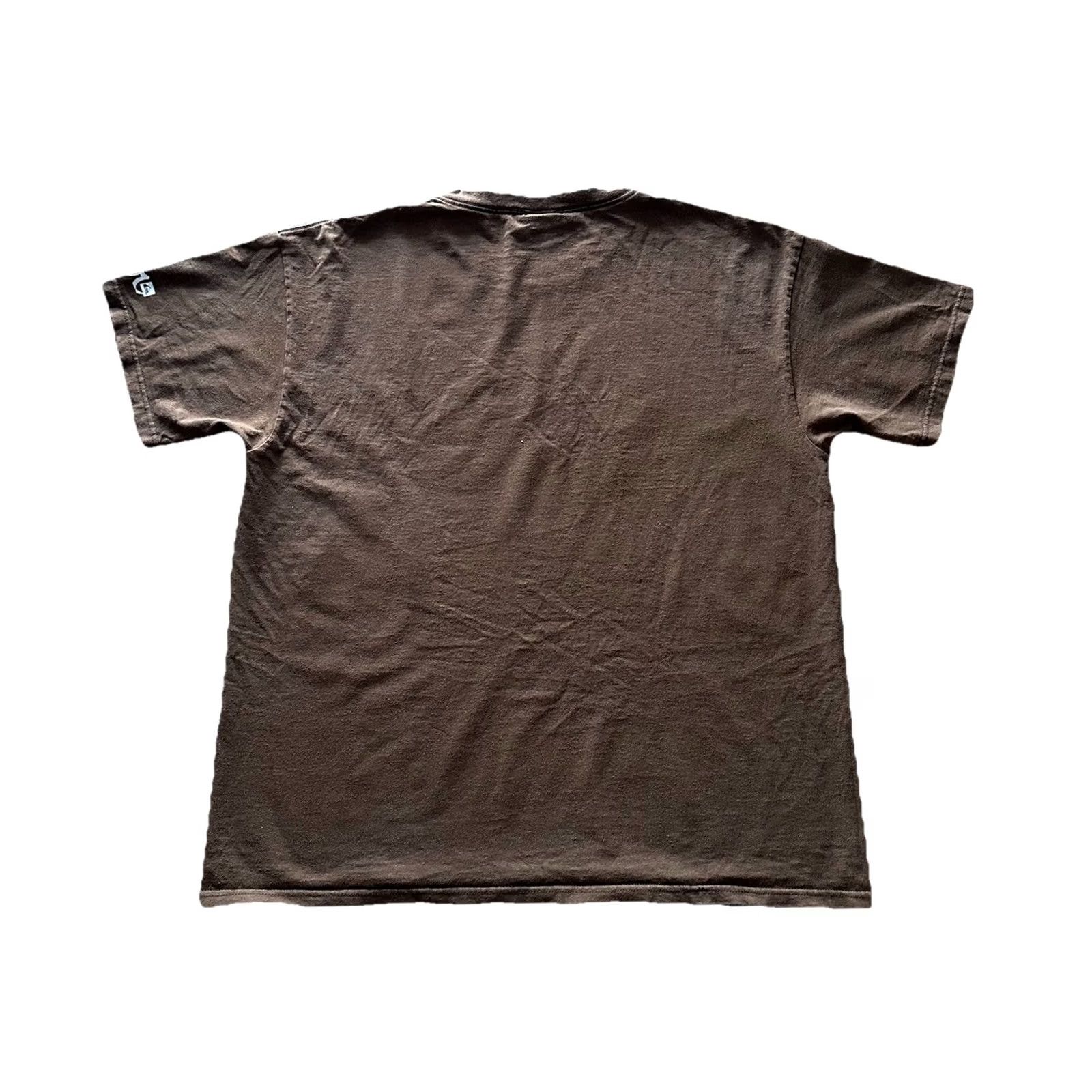Quiksilver VINTAGE Quiksilver Tee Surf Skate Brown Men’s Sz Large Shirt 90s Center Logo Chest 24” Length 28.5” Mens Size US L / EU 52-54 / 3 - 6 Thumbnail
