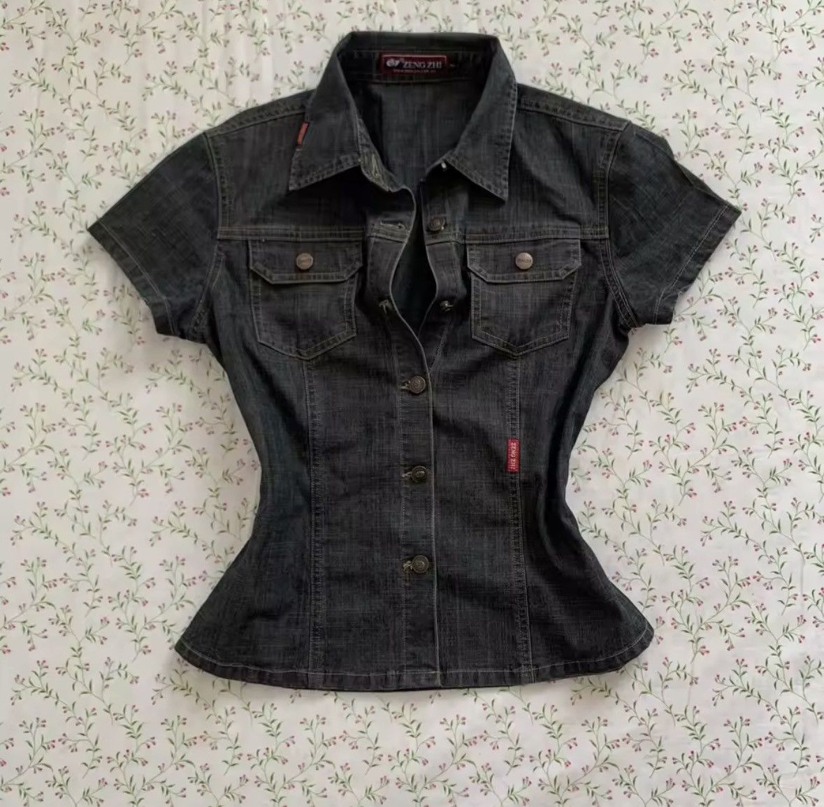 Other Y2K Button-Up Harajuku Blouse Size M / US 6-8 / IT 42-44 - 1 Thumbnail