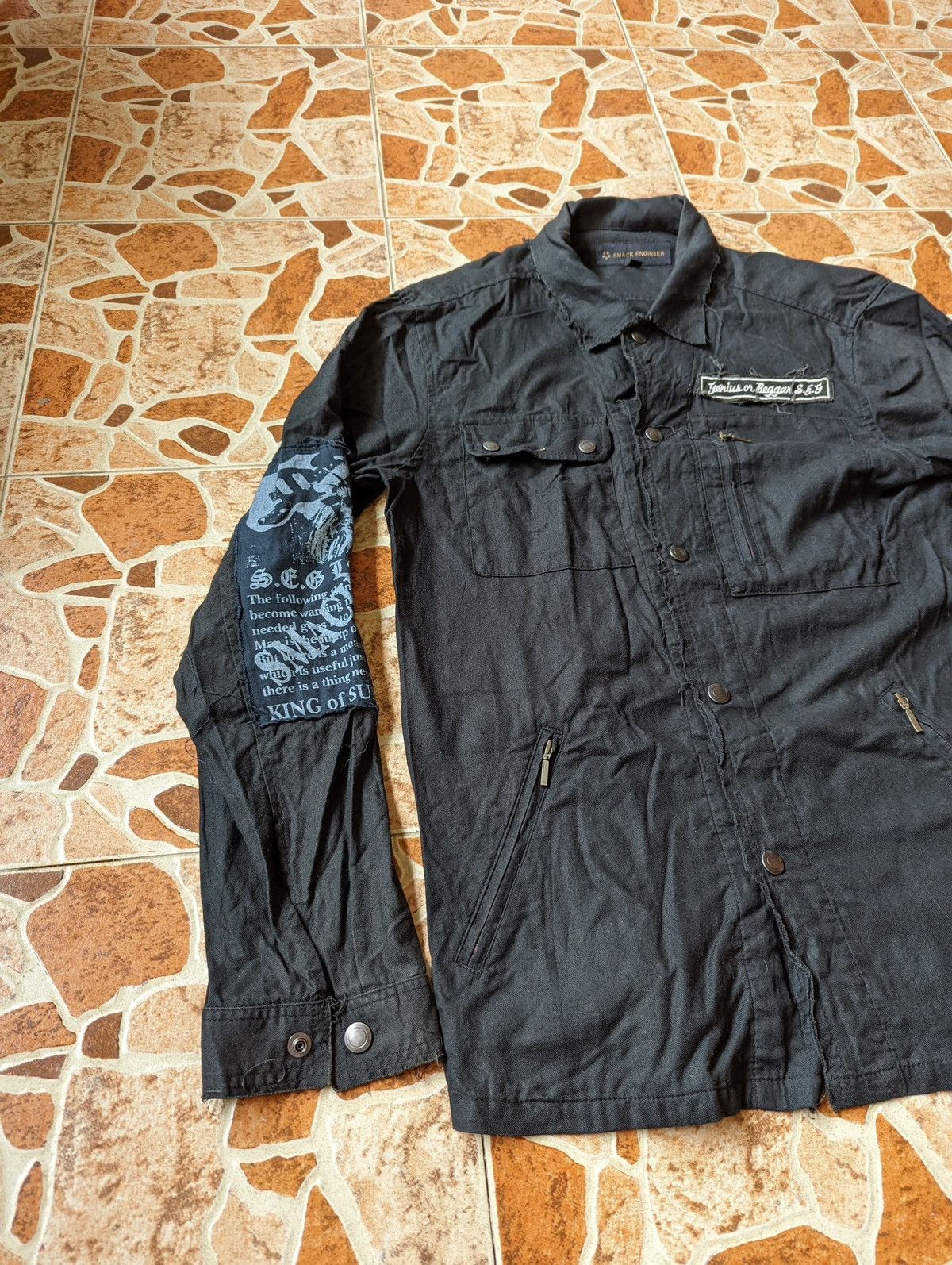 Japanese Brand Smackism Punks King Of Surprised Long Sleeves Size US L / EU 52-54 / 3 - 2 Thumbnail