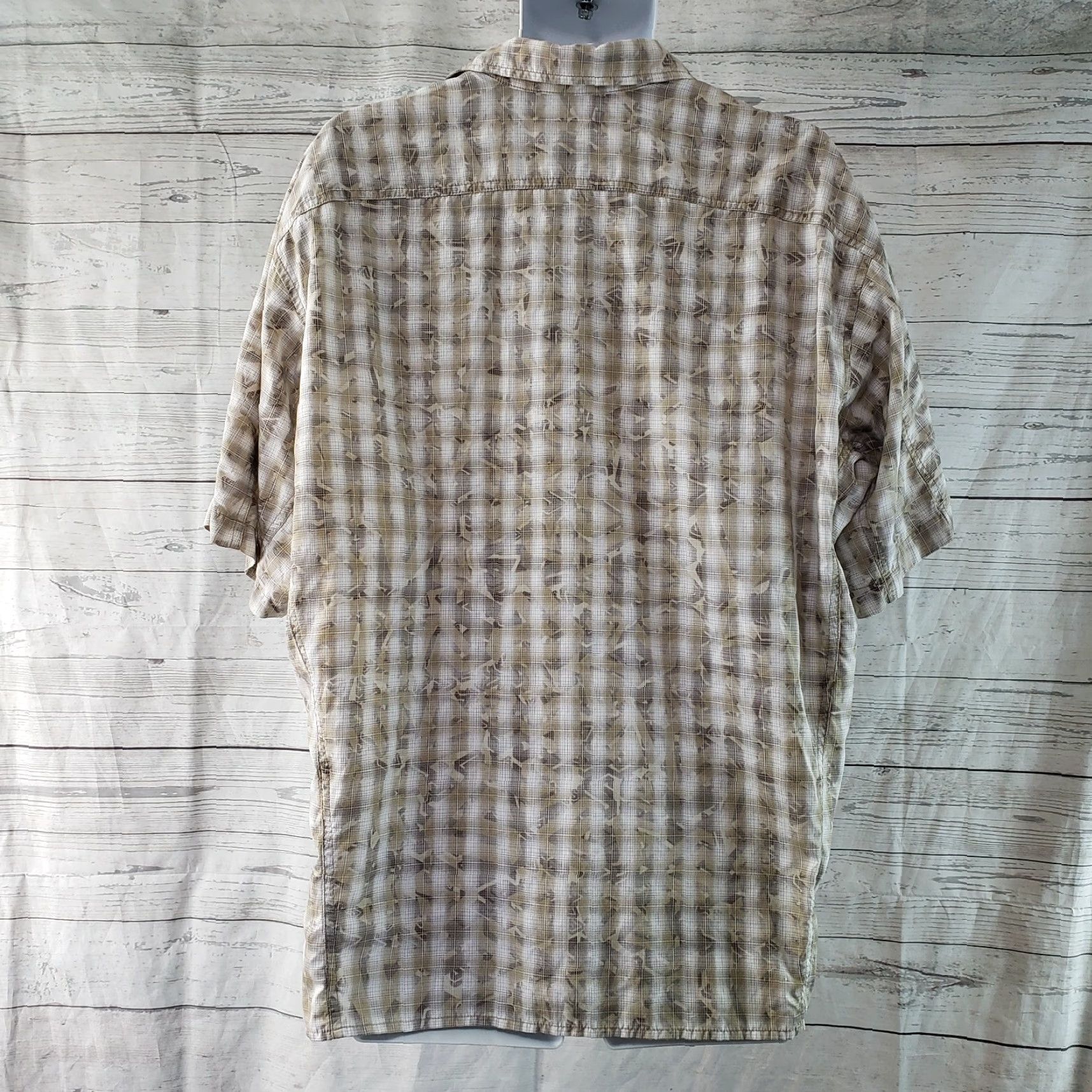 Mountain Hardwear VINTAGE Mountain Hardwear Mens Button Front Shirt Sz 2XL Gray Tan Short Sleeve Size US XXL / EU 58 / 5 - 4 Thumbnail