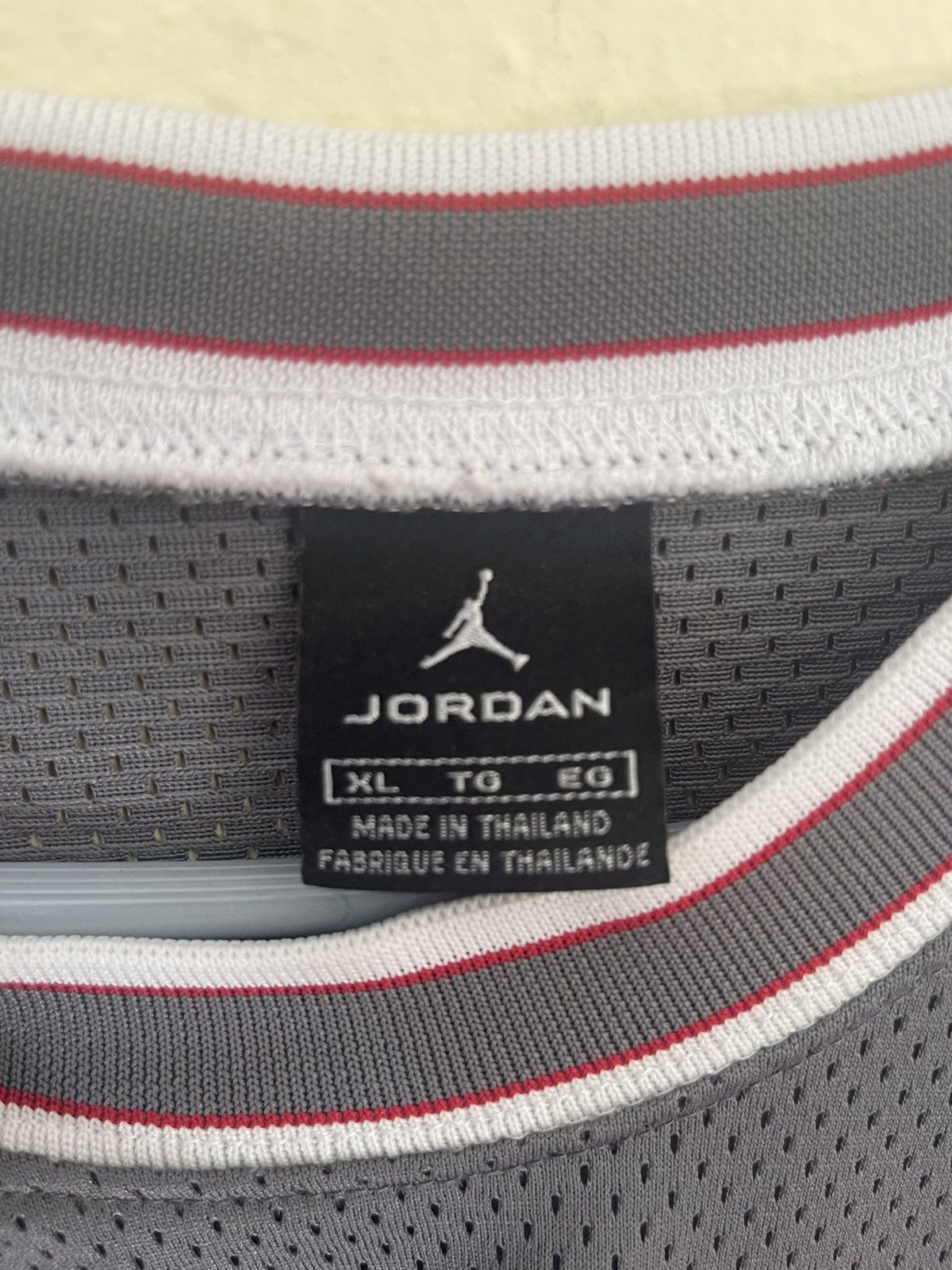 Jordan Brand × Vintage Vintage Air Jordan Grey jersey Size US XL / EU 56 / 4 - 3 Thumbnail
