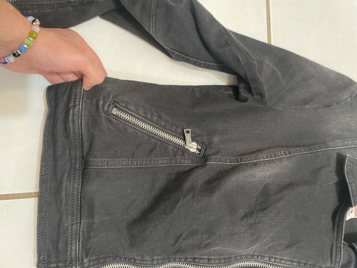 True Religion Vintage True Religion cross zip Size US XS / EU 42 / 0 - 4 Thumbnail