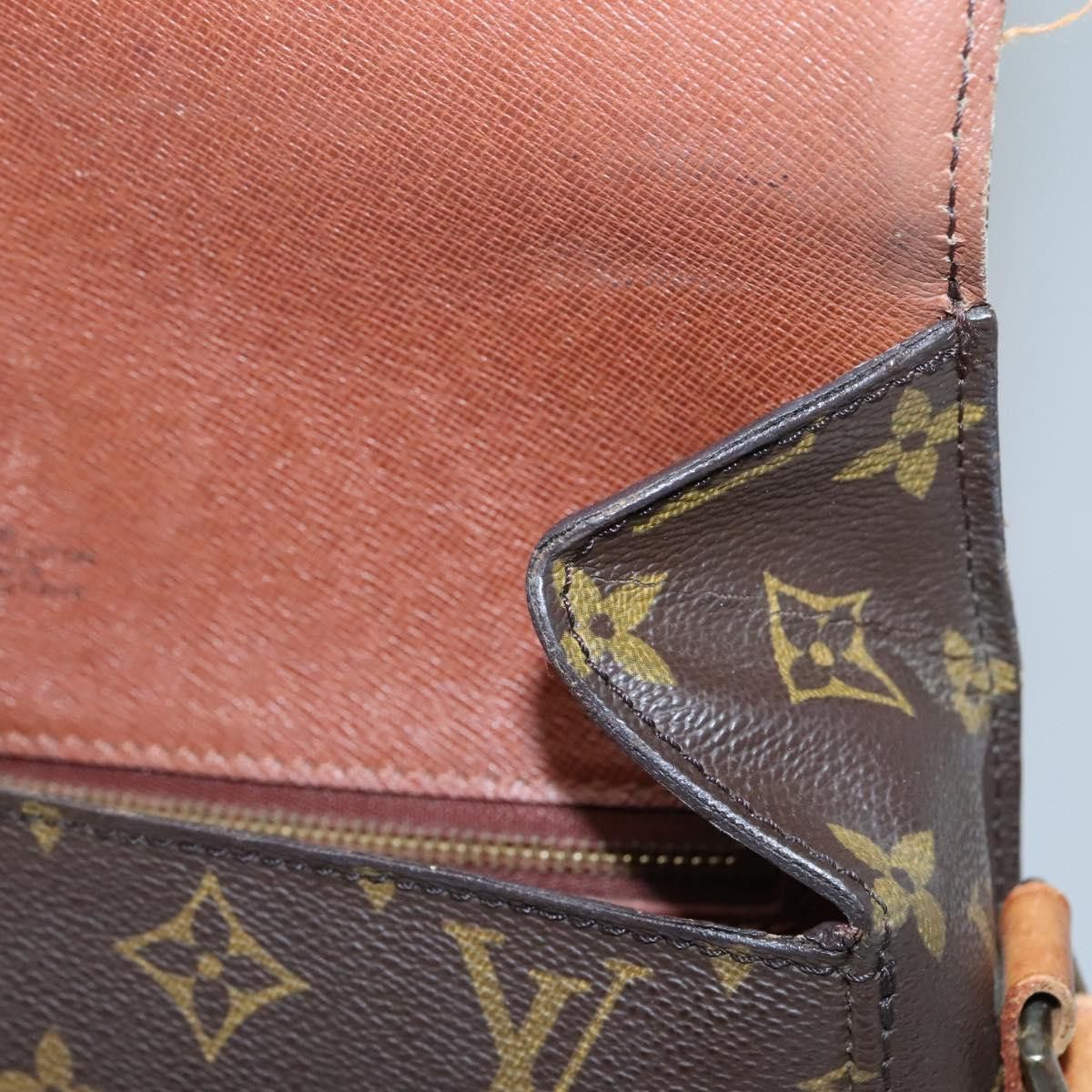 Louis Vuitton LOUIS VUITTON Monogram Saint Cloud GM Shoulder Bag M51242 Size ONE SIZE - 8 Thumbnail