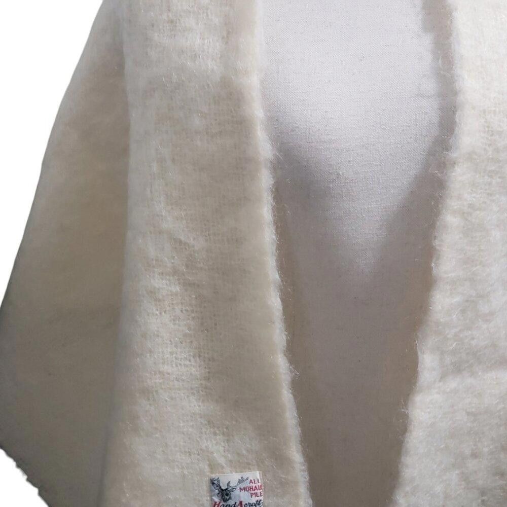 Designer CT1953 Holmes & Allan NWOT Cream Alpaca Mohair Wrap OS Size ONE SIZE - 2 Thumbnail